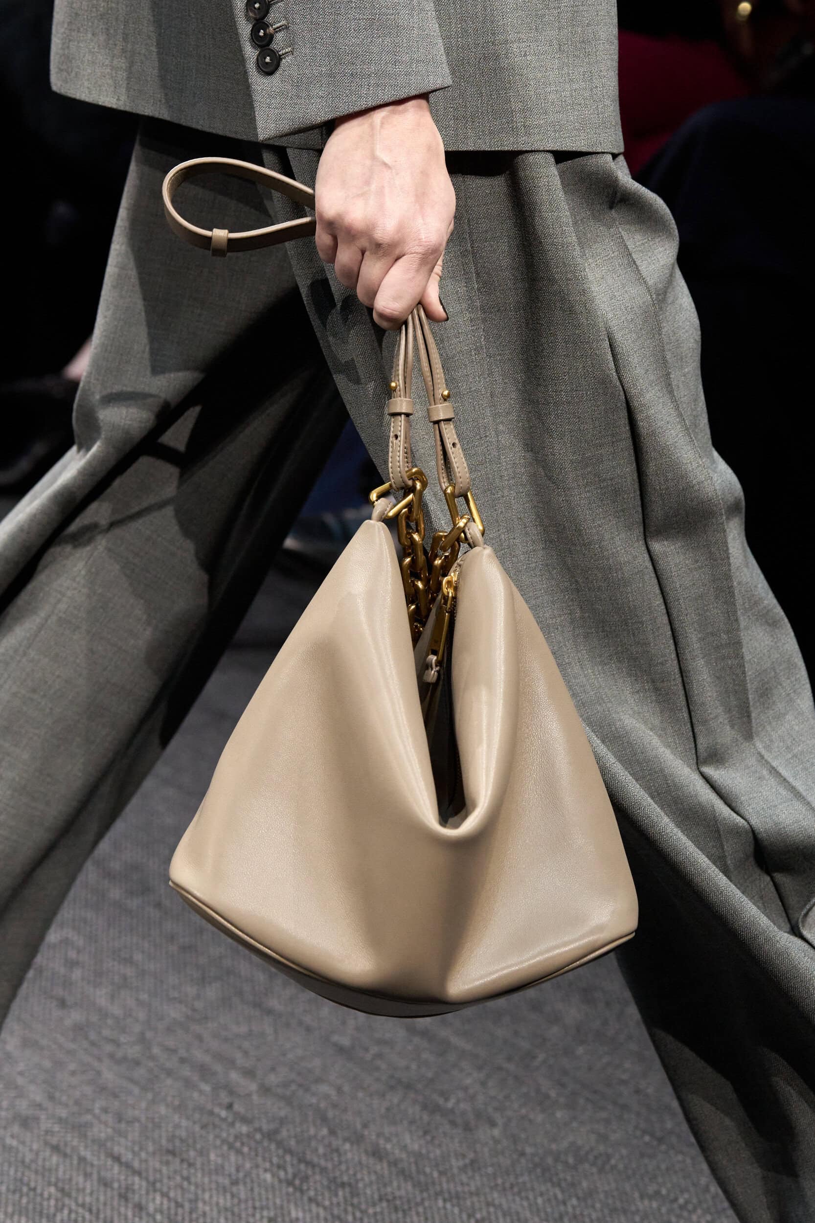 Emporio Armani Fall 2025 Fashion Show Details