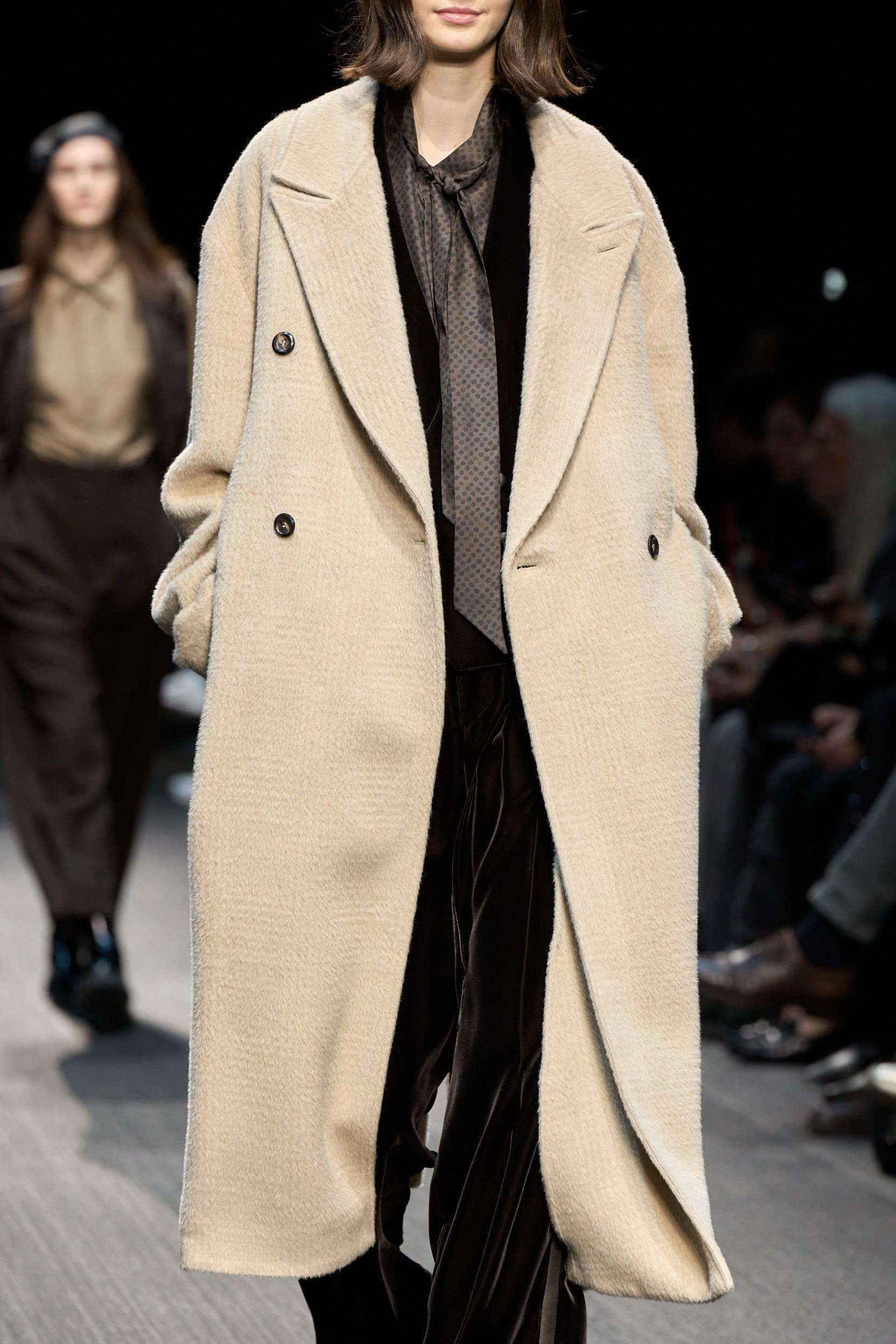 Emporio Armani Fall 2025 Fashion Show Details