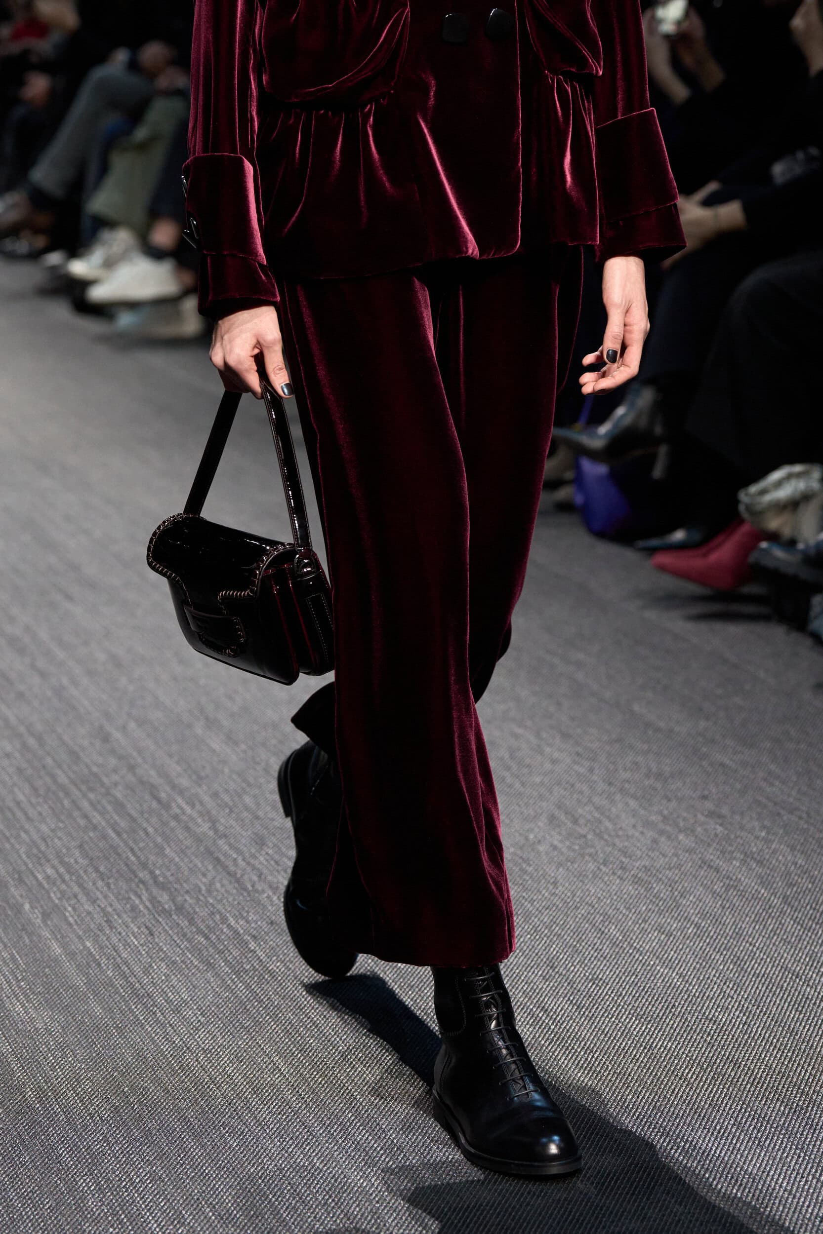 Emporio Armani Fall 2025 Fashion Show Details