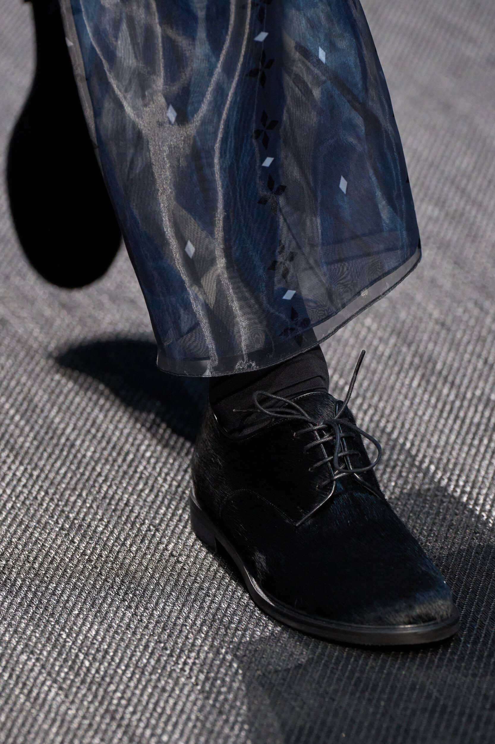 Emporio Armani Fall 2025 Fashion Show Details