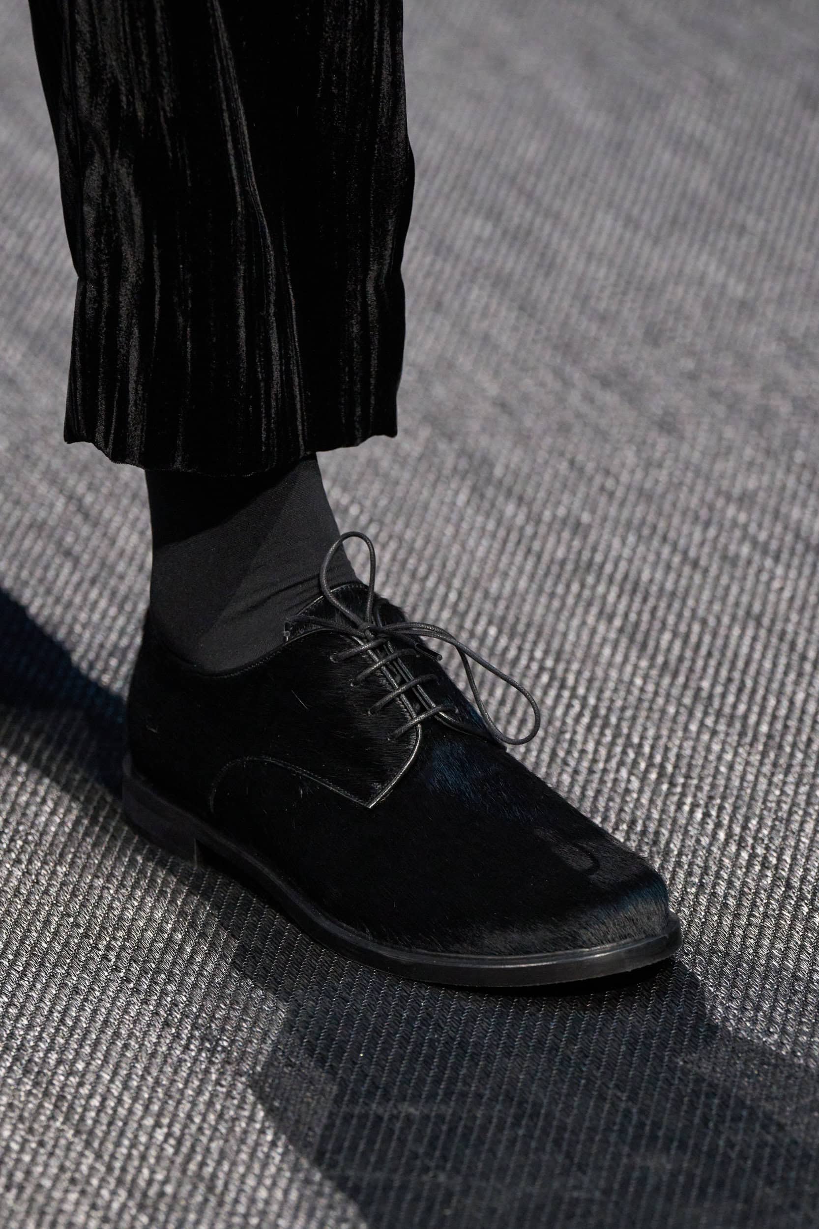 Emporio Armani Fall 2025 Fashion Show Details