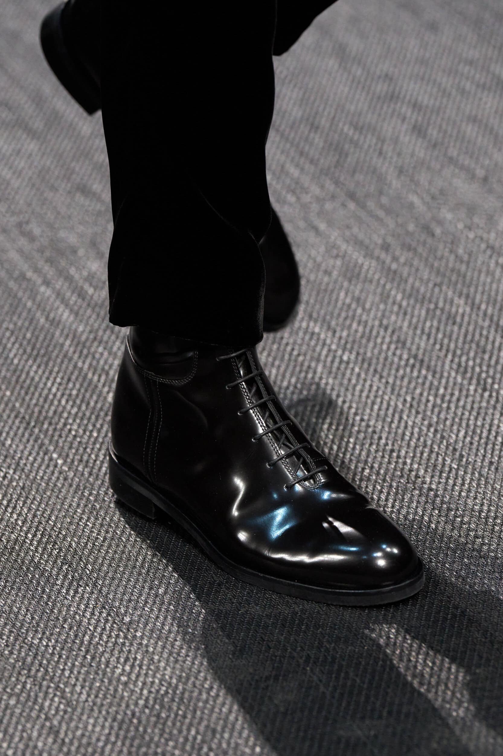 Emporio Armani Fall 2025 Fashion Show Details