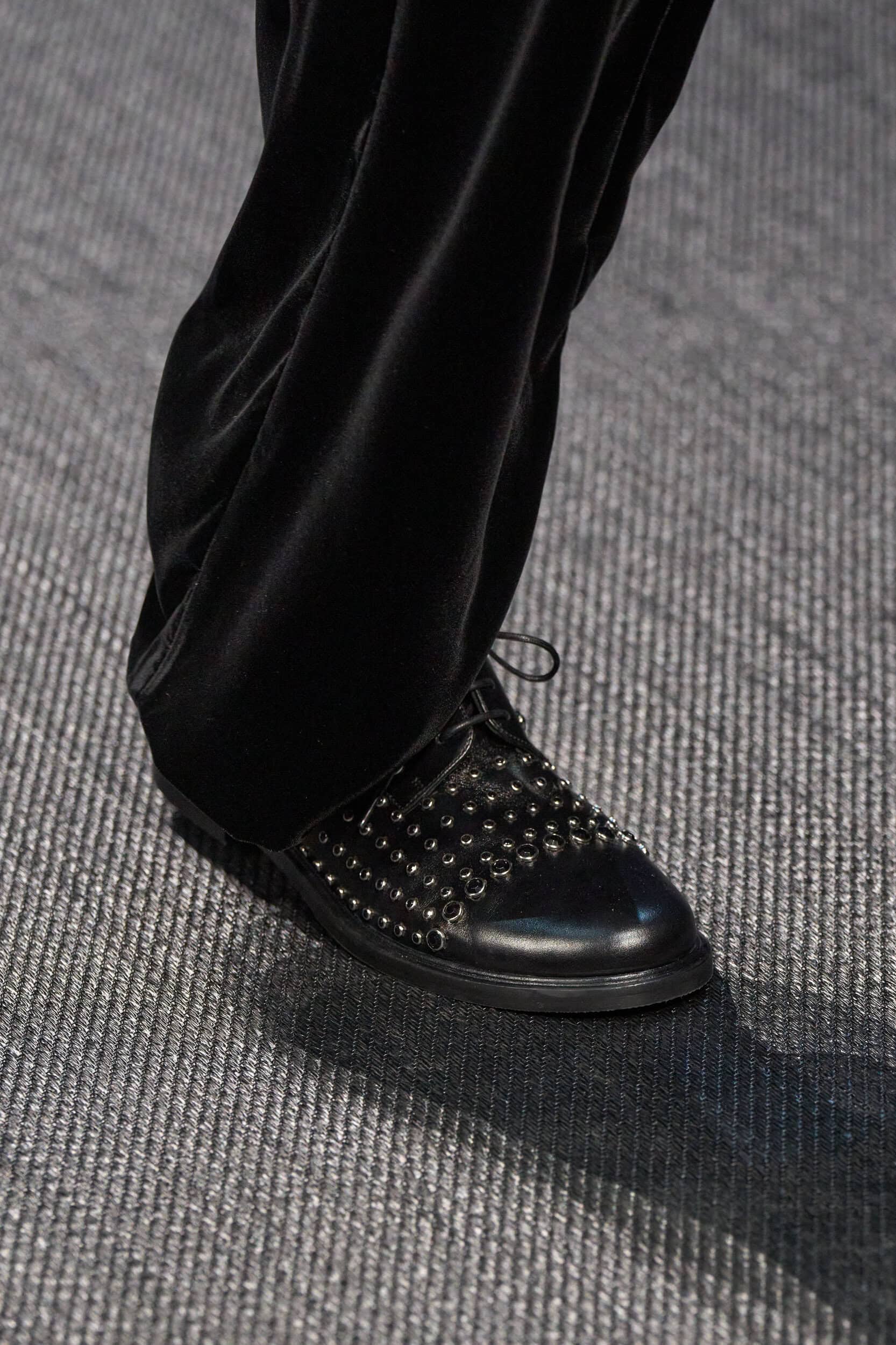 Emporio Armani Fall 2025 Fashion Show Details