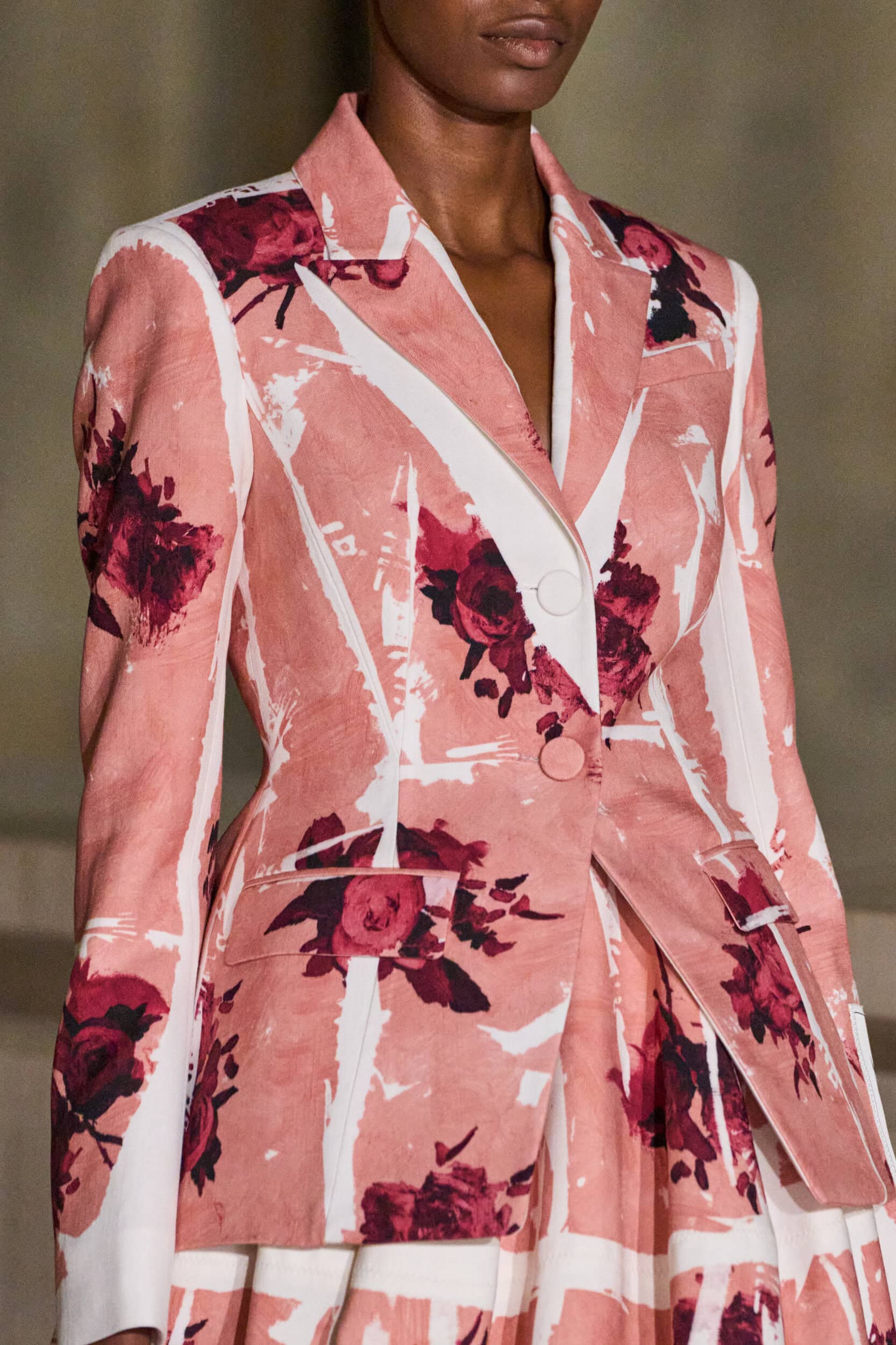 Erdem Fall 2025 Fashion Show Details