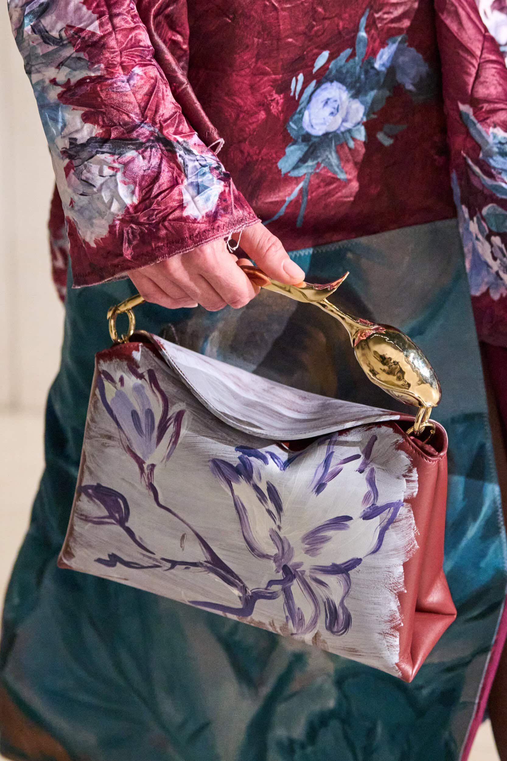 Erdem Fall 2025 Fashion Show Details