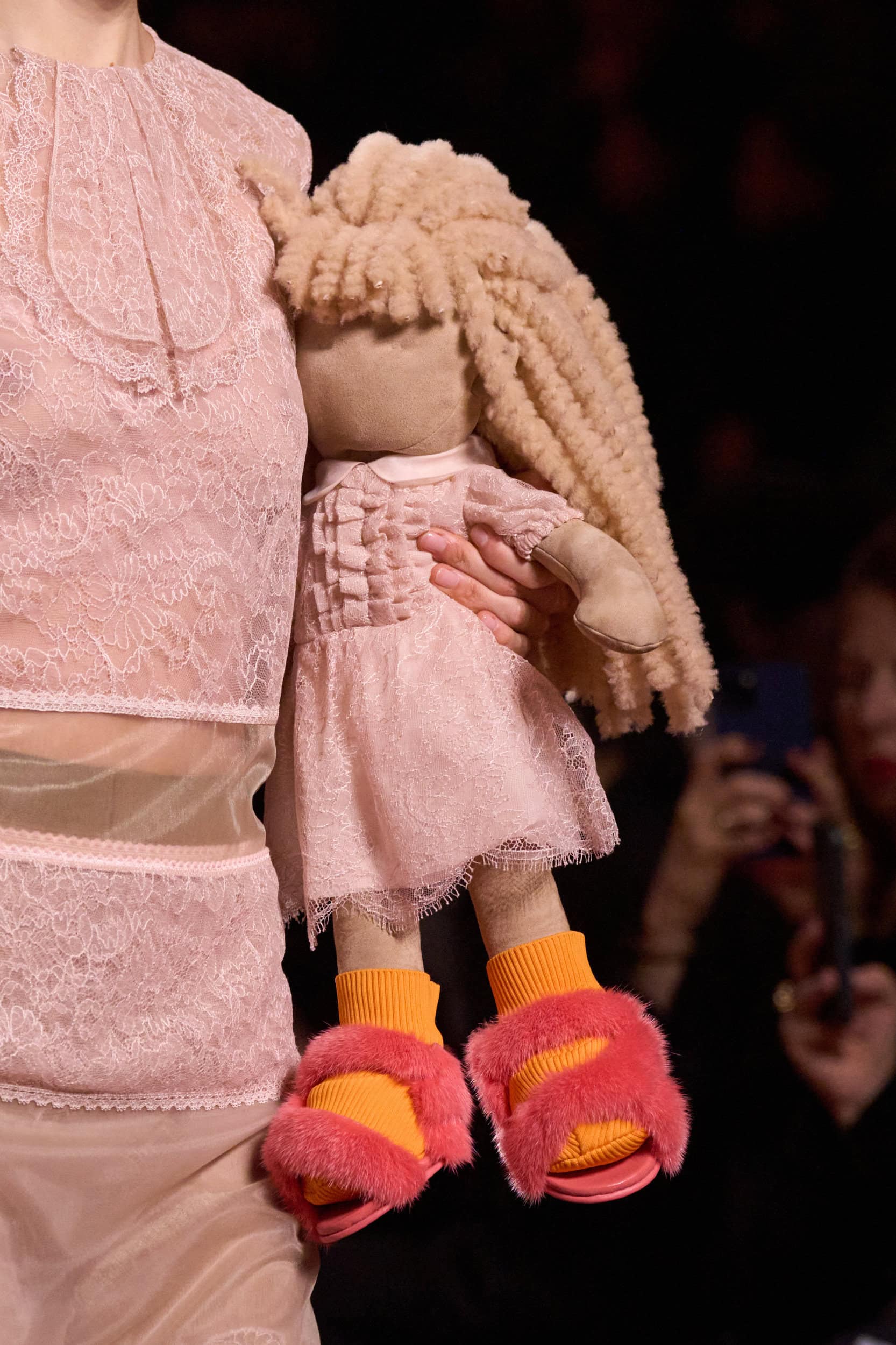 Fendi Fall 2025 Fashion Show Details