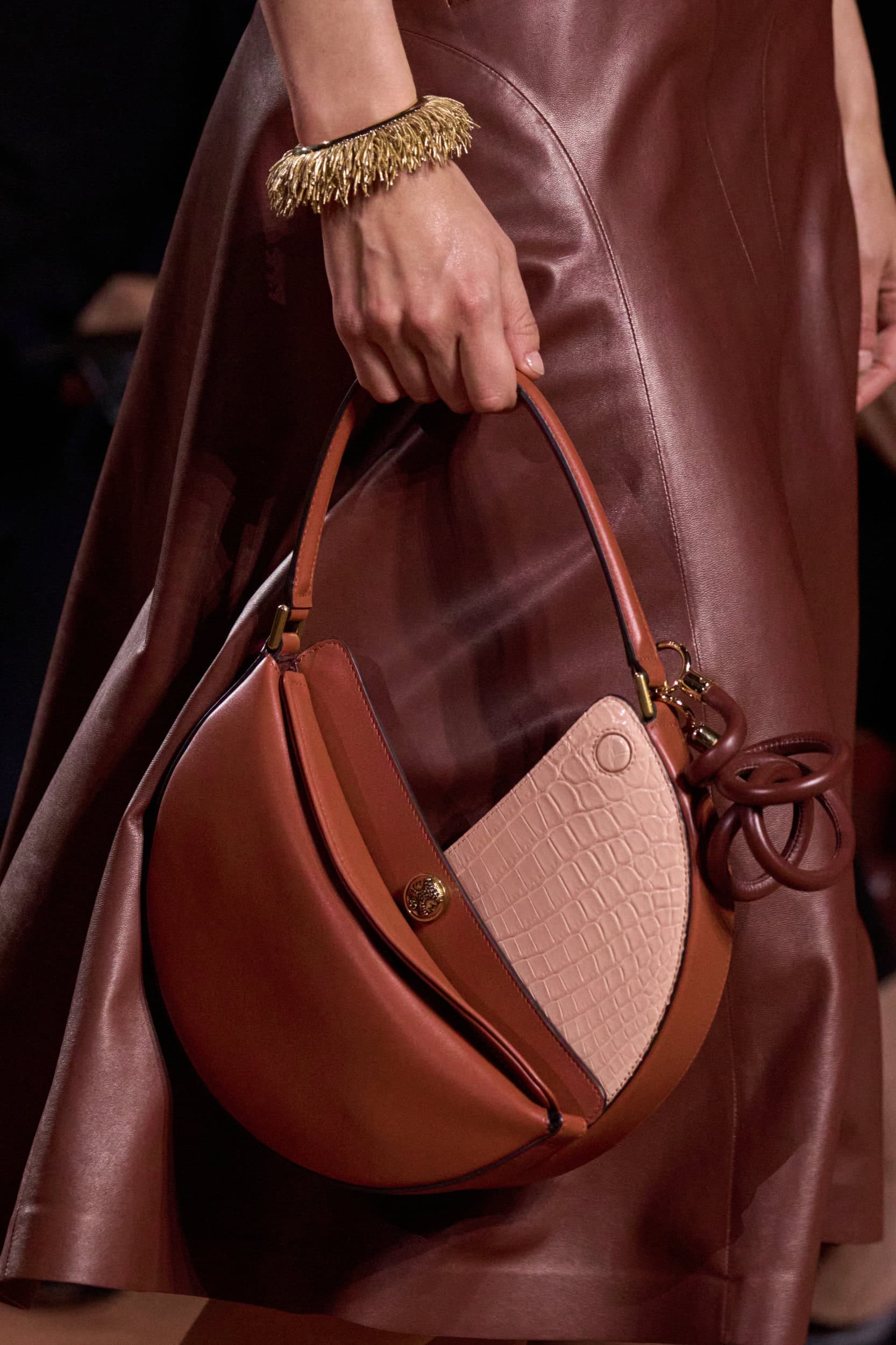 Fendi Fall 2025 Fashion Show Details