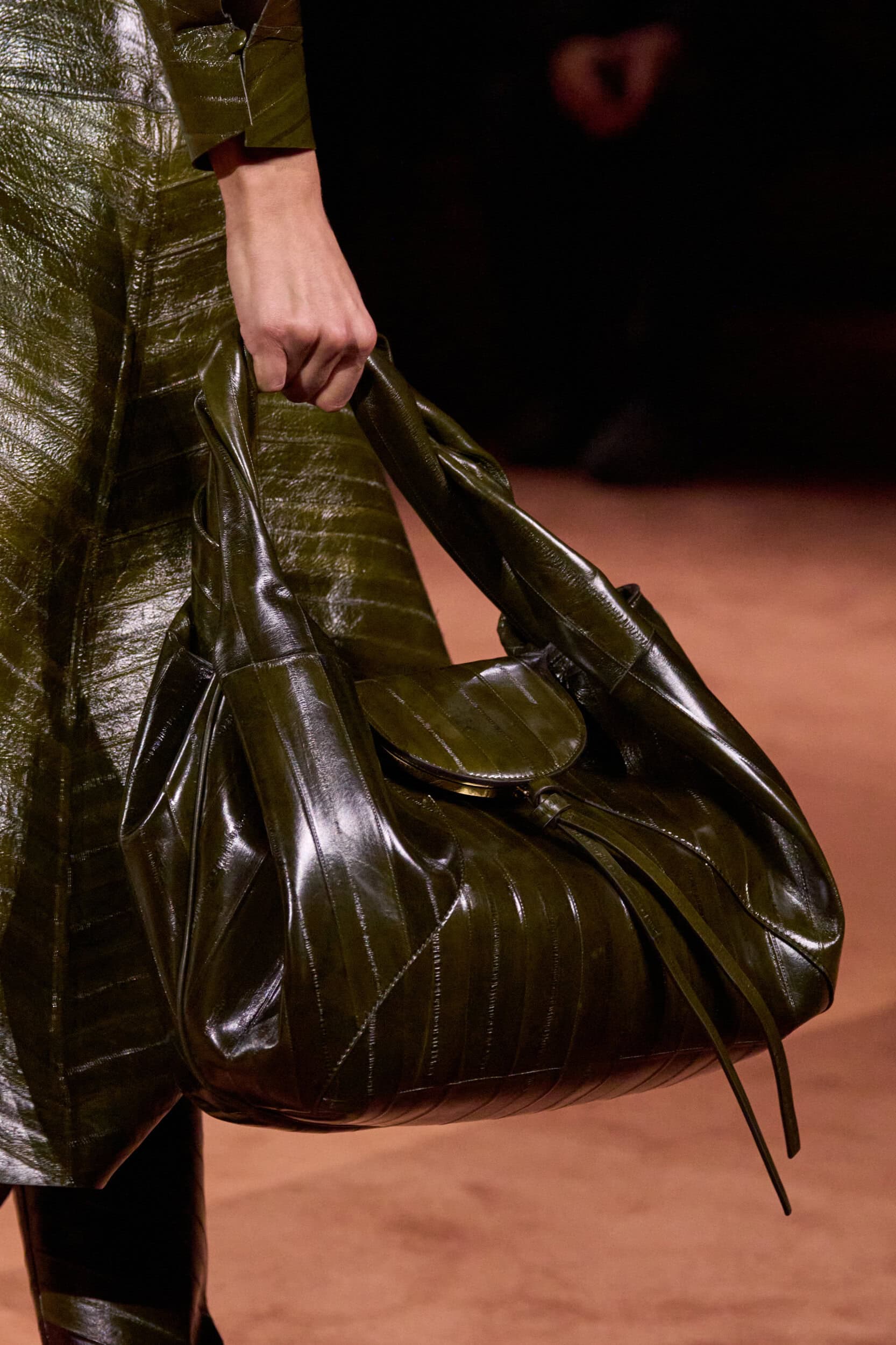 Fendi Fall 2025 Fashion Show Details