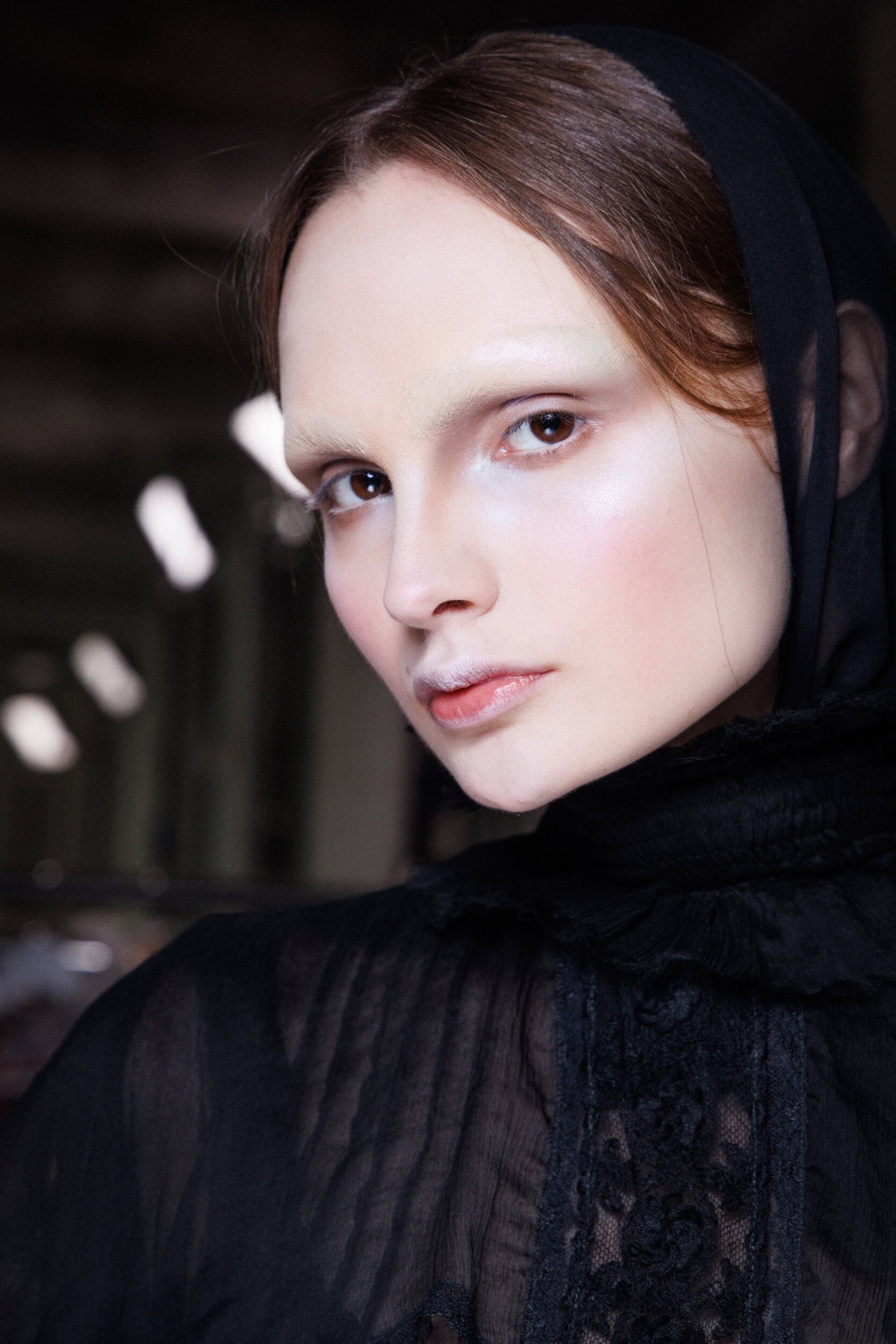 Dilara Findikoglu Fall 2025 Fashion Show Backstage