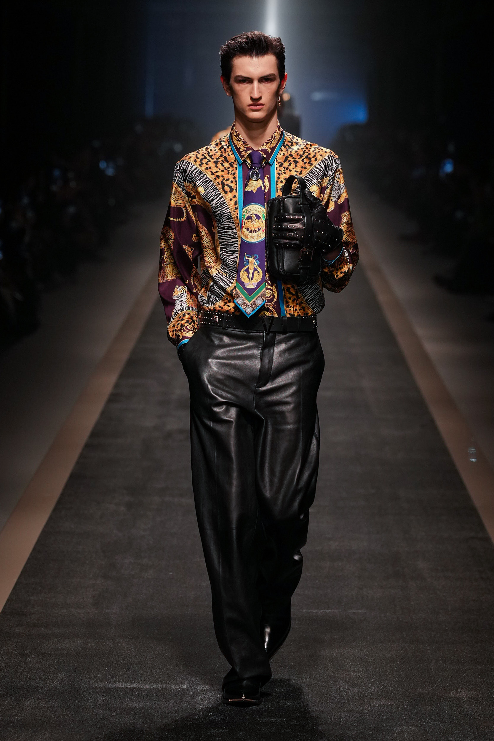 Versace Fall 2025 Fashion Show