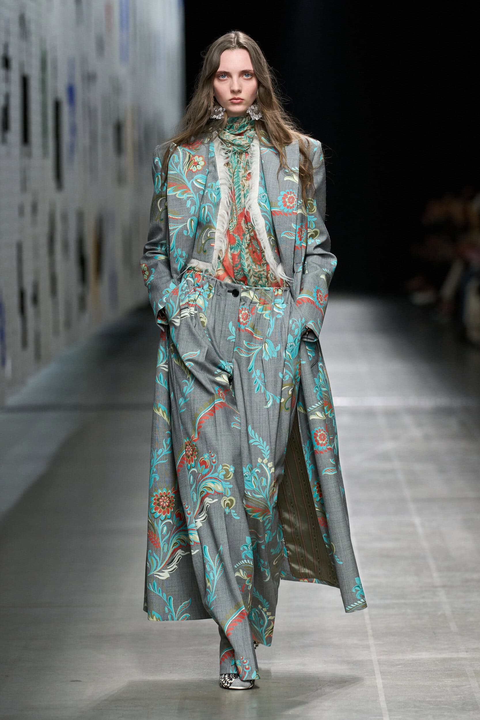 Etro Fall 2025 Fashion Show