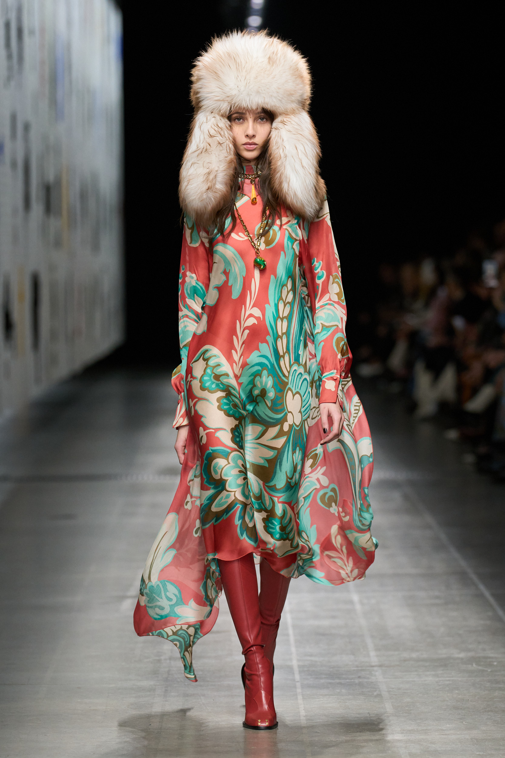 Etro Fall 2025 Fashion Show