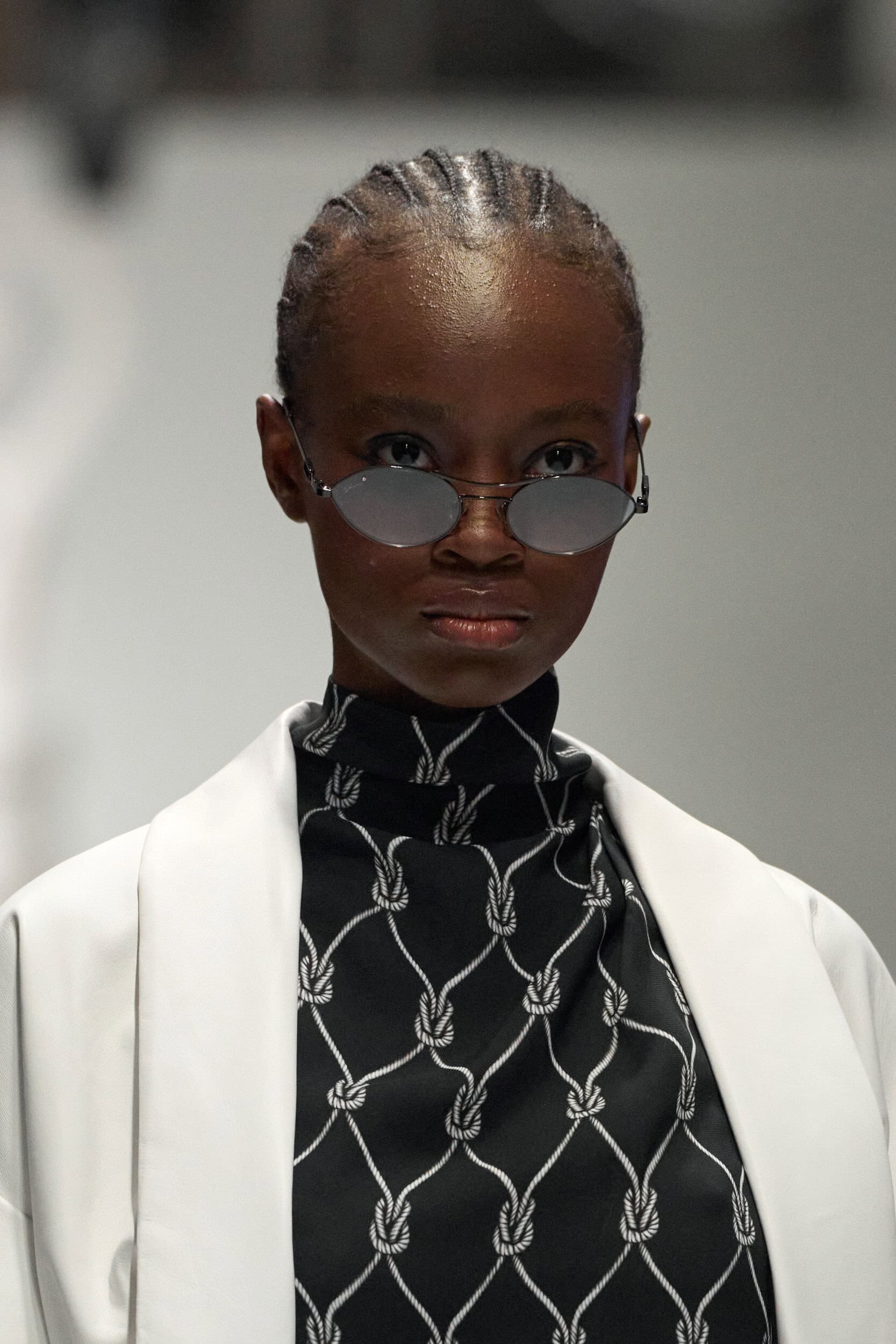 Genny Fall 2025 Fashion Show Details