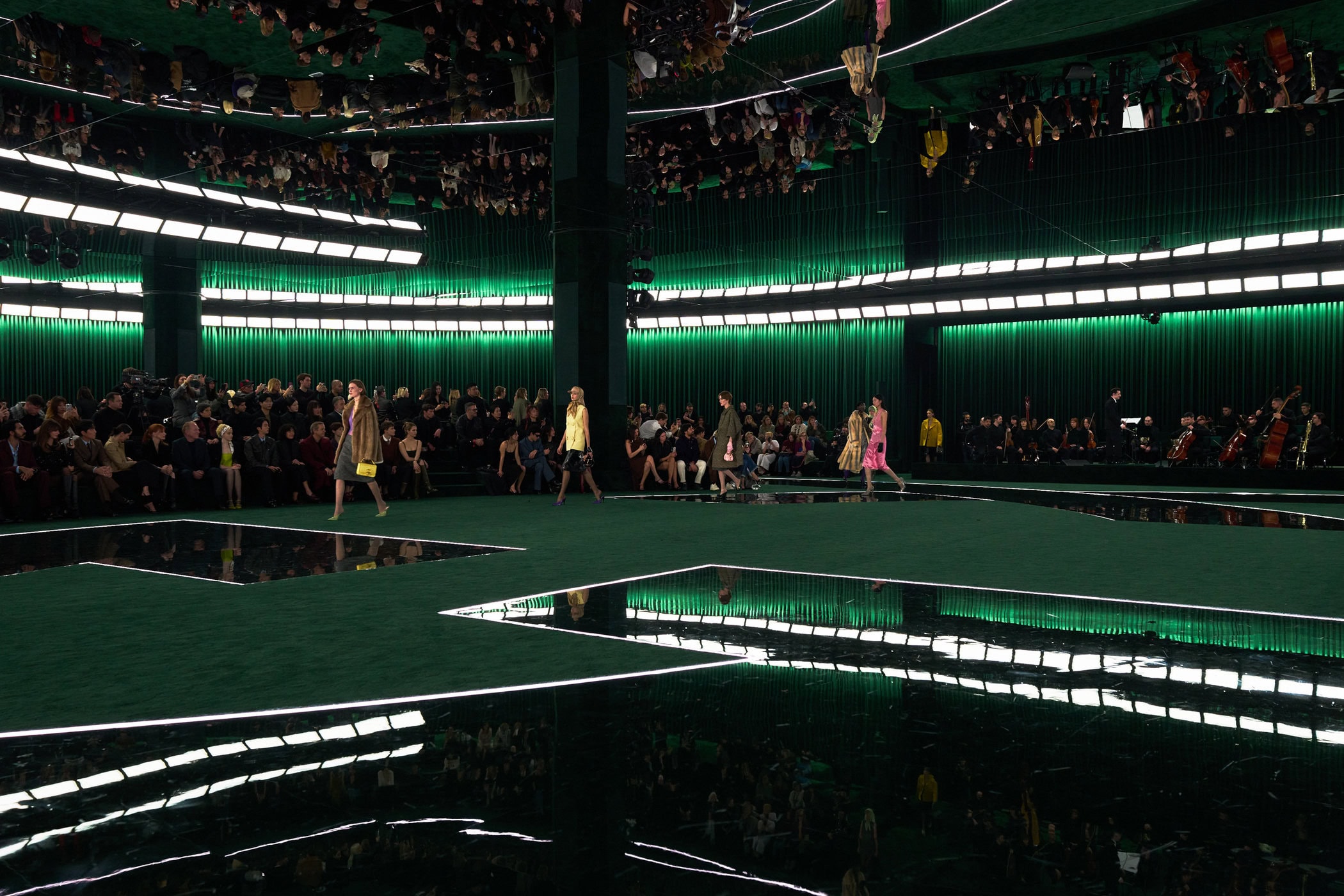 Gucci Fall 2025 Fashion Show Atmosphere