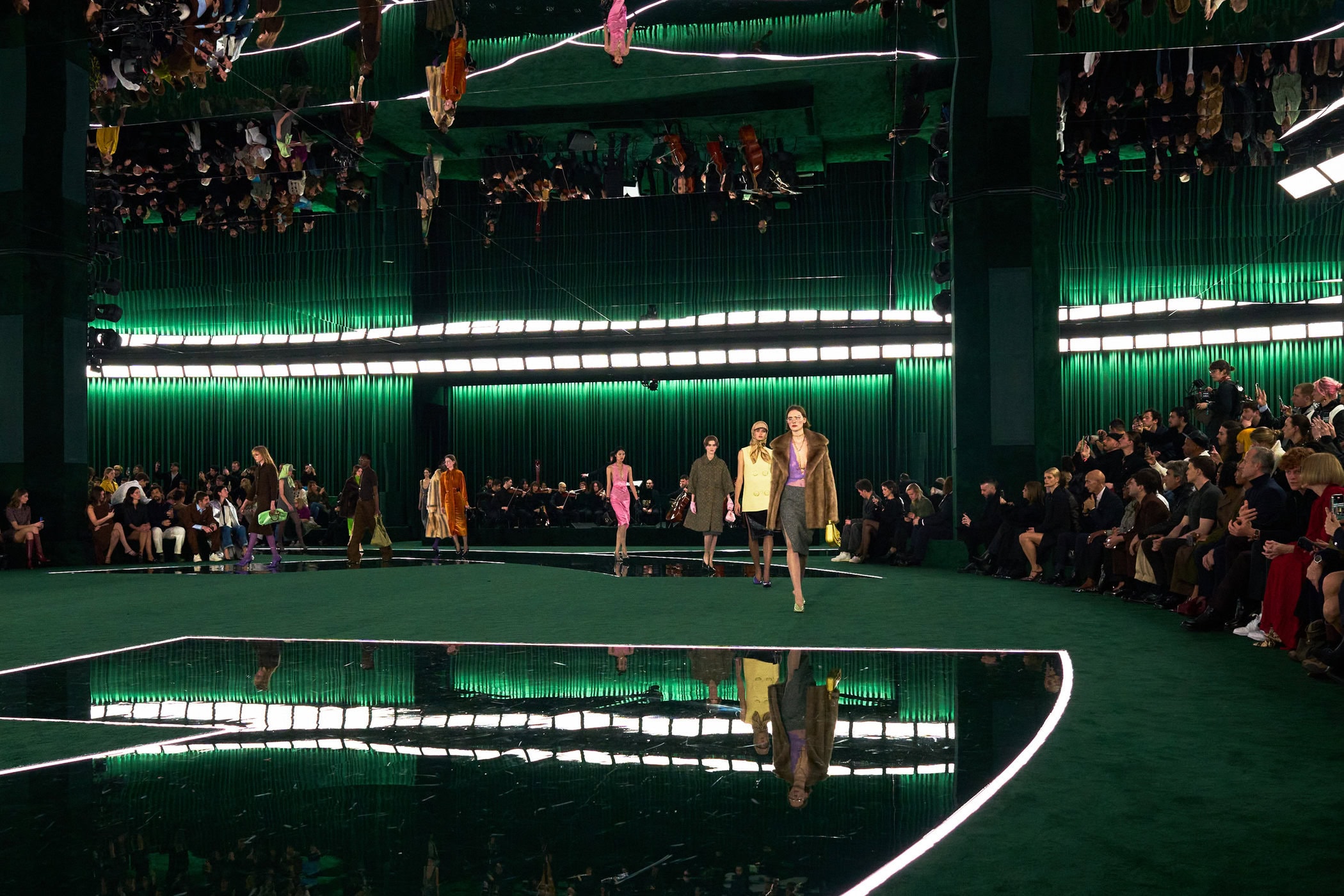 Gucci Fall 2025 Fashion Show Atmosphere