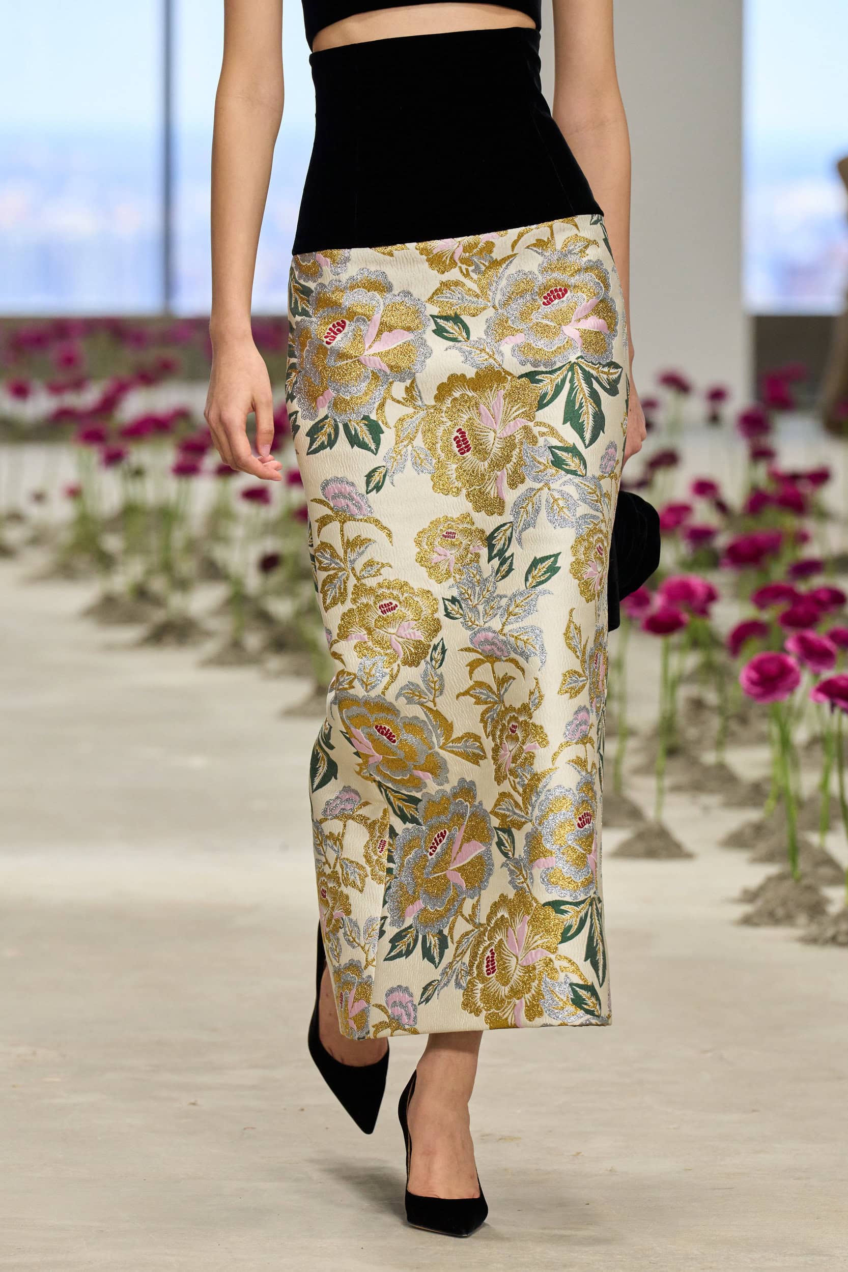 Carolina Herrera  Fall 2025 Fashion Show Details