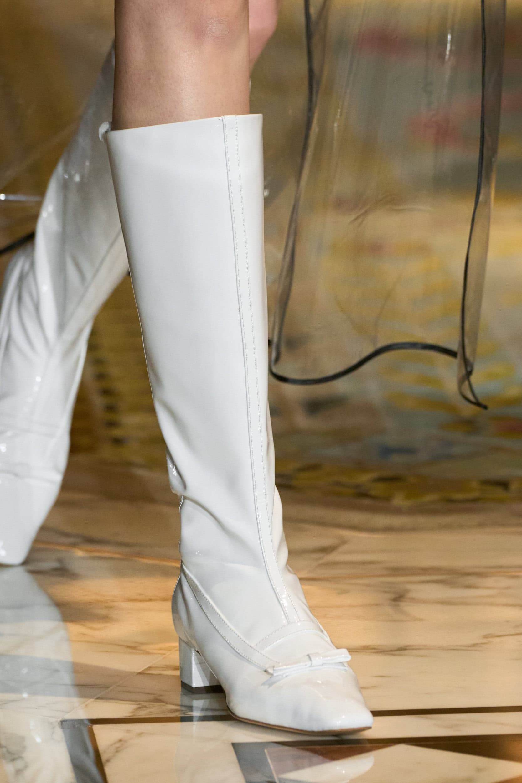 Huishan Zhang Fall 2025 Fashion Show Details