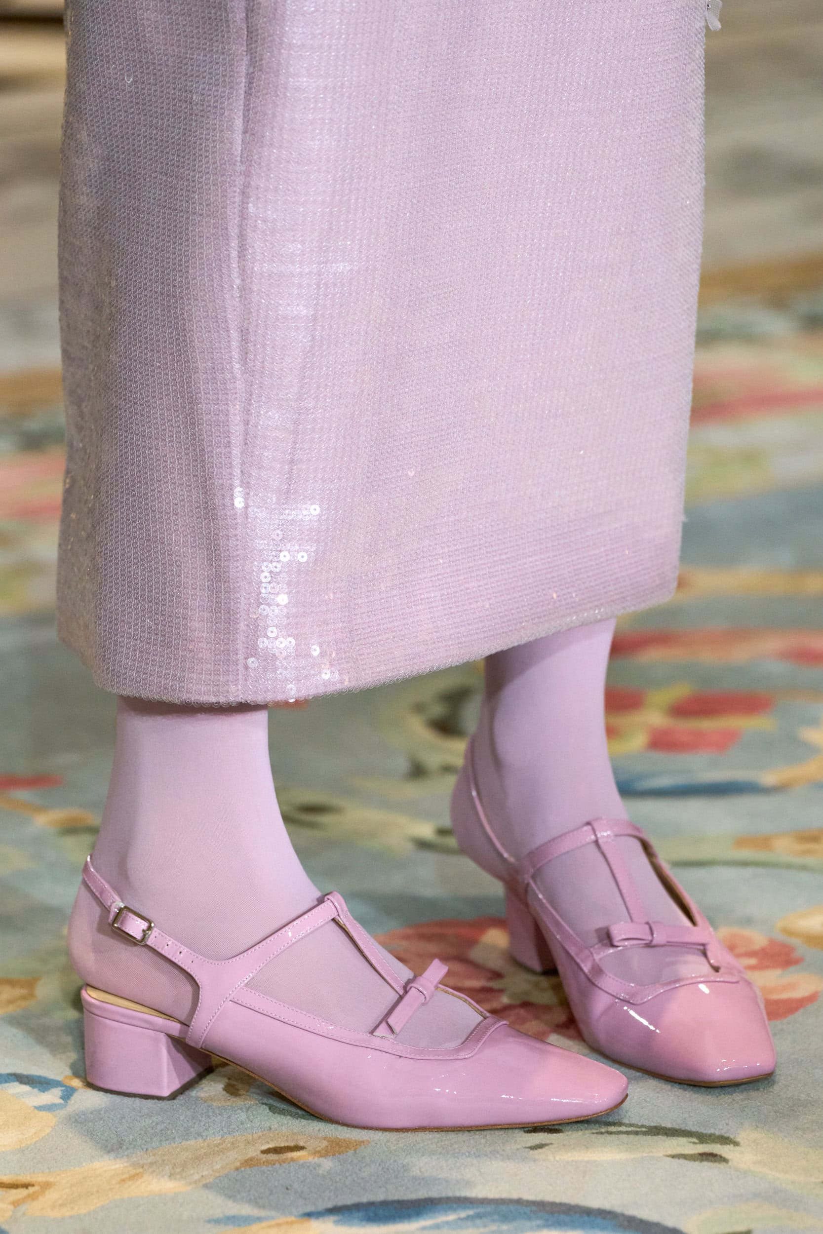 Huishan Zhang Fall 2025 Fashion Show Details