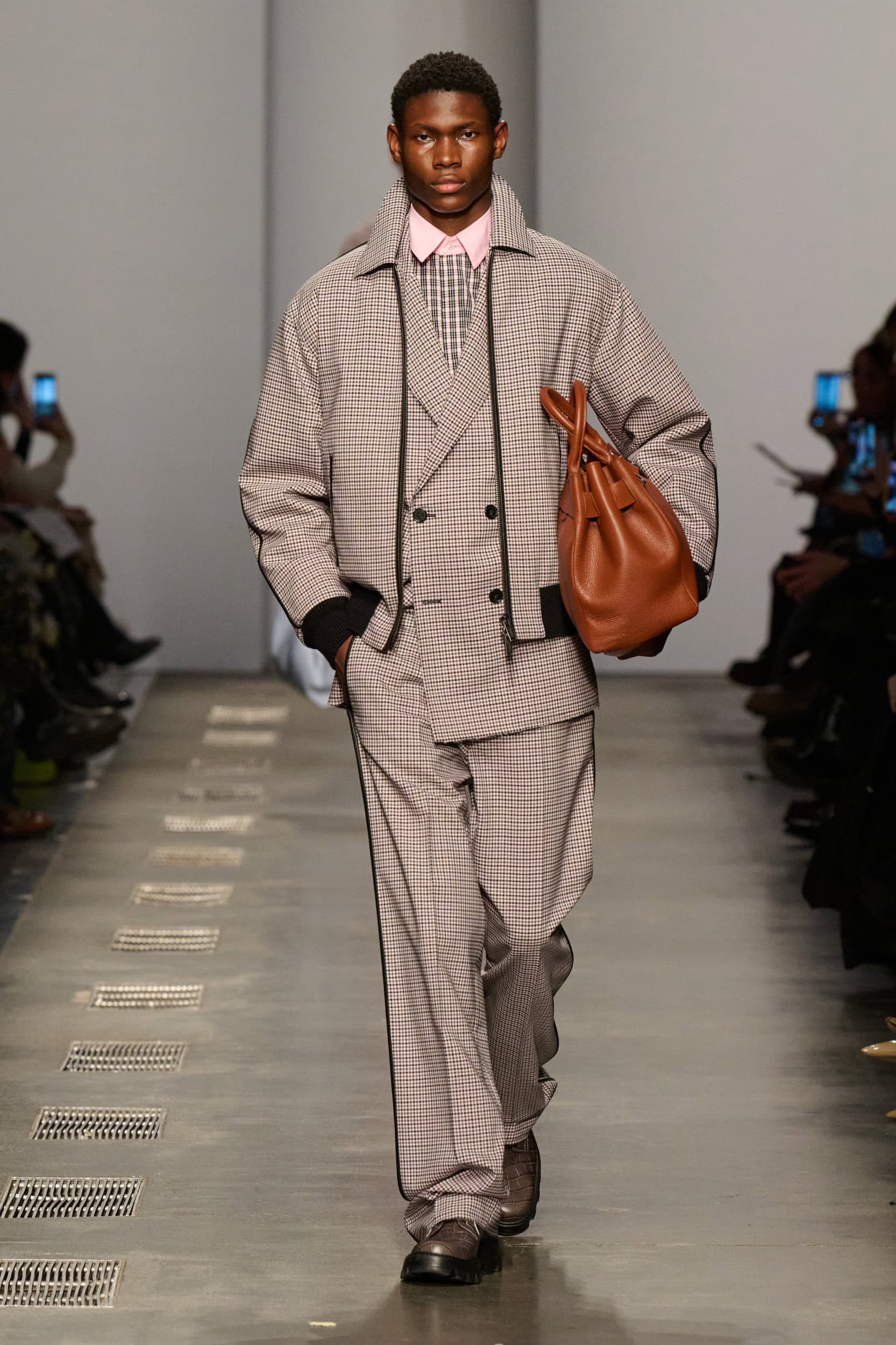 Iceberg Fall 2025 Fashion Show