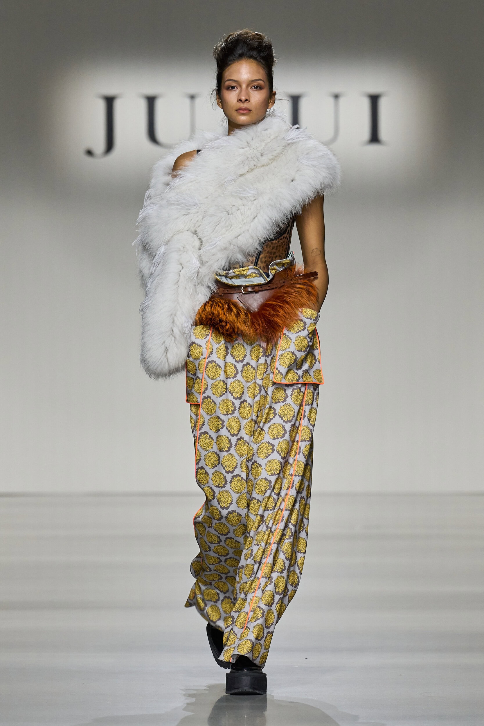 Juzui  Fall 2025 Fashion Show