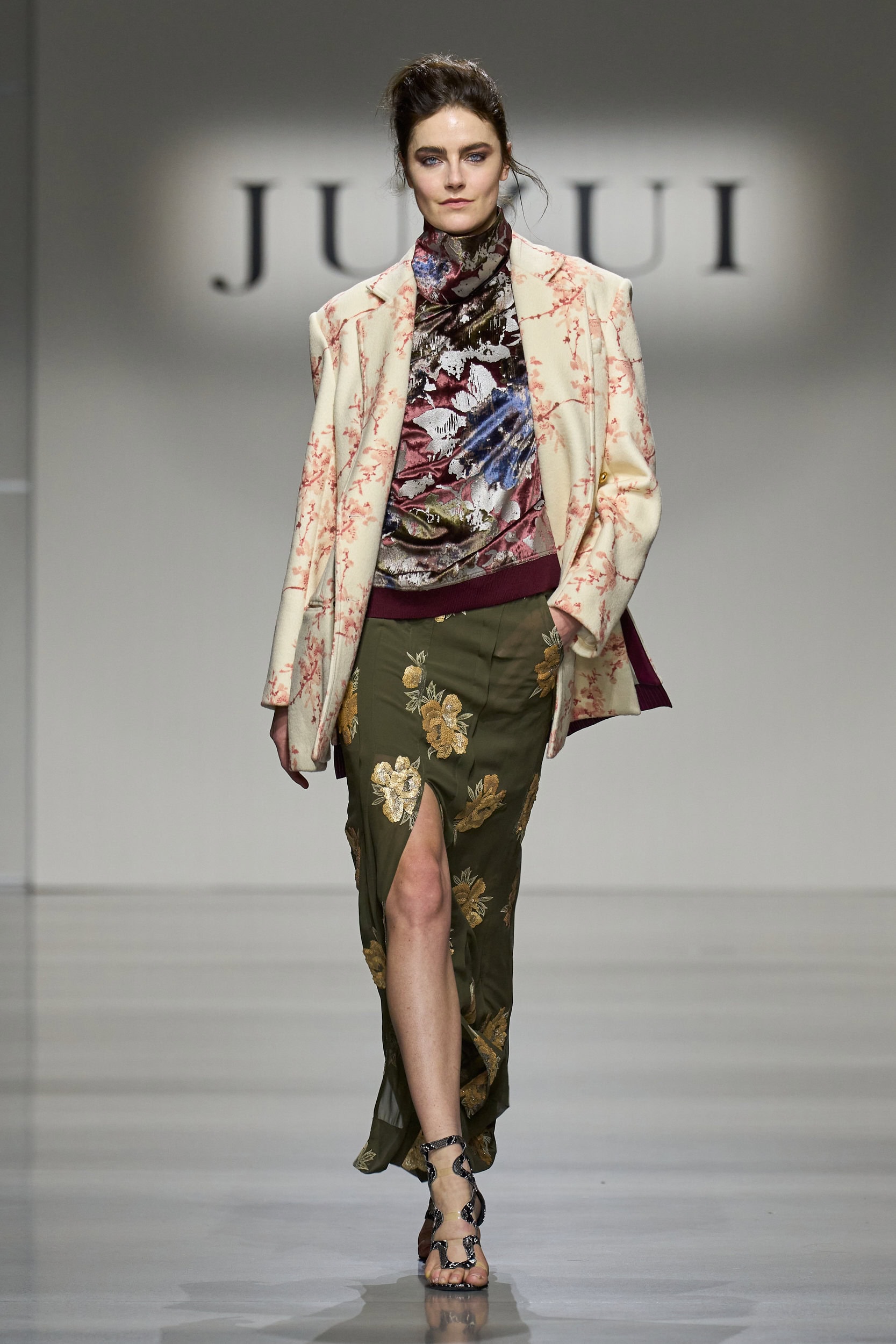 Juzui  Fall 2025 Fashion Show