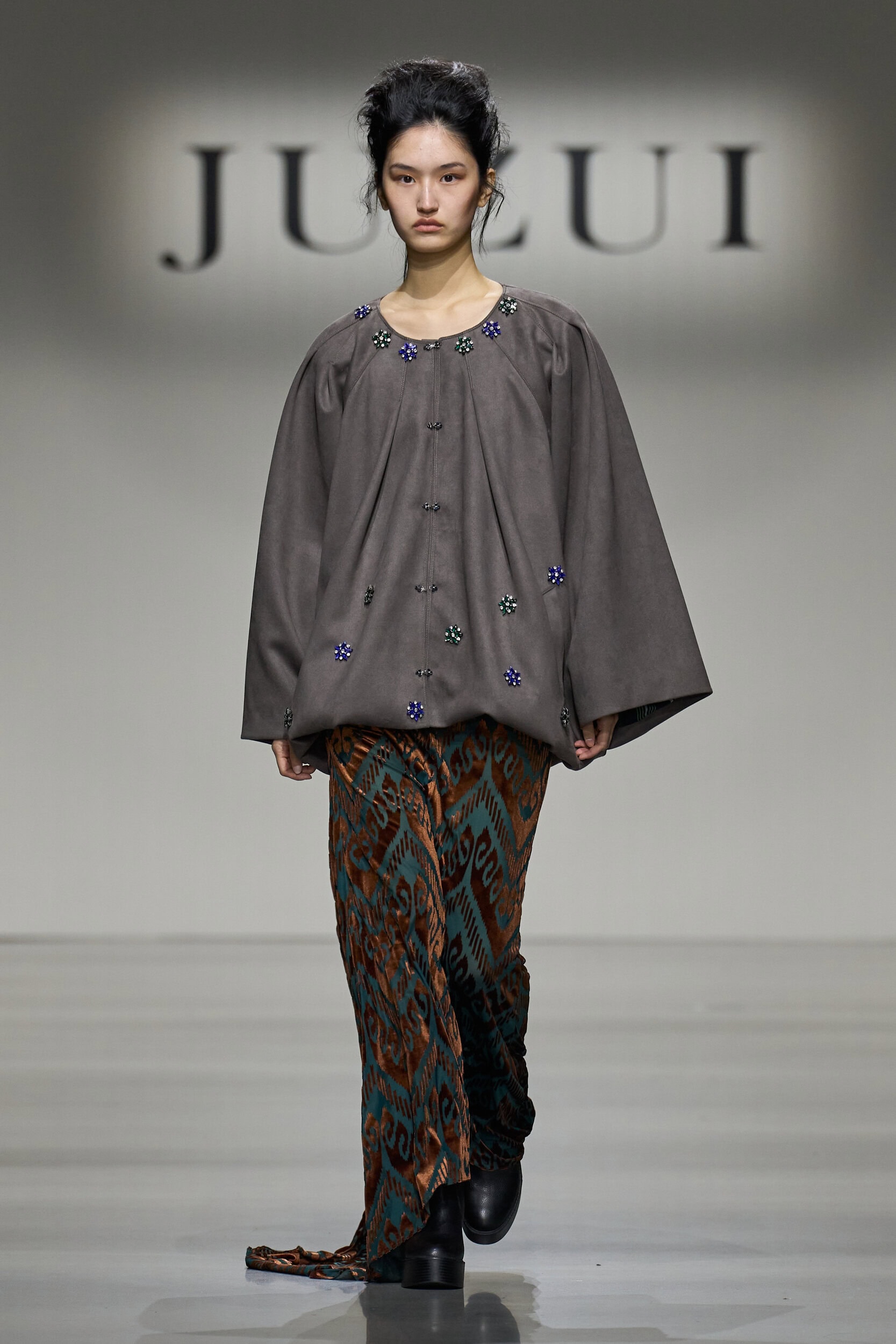 Juzui  Fall 2025 Fashion Show