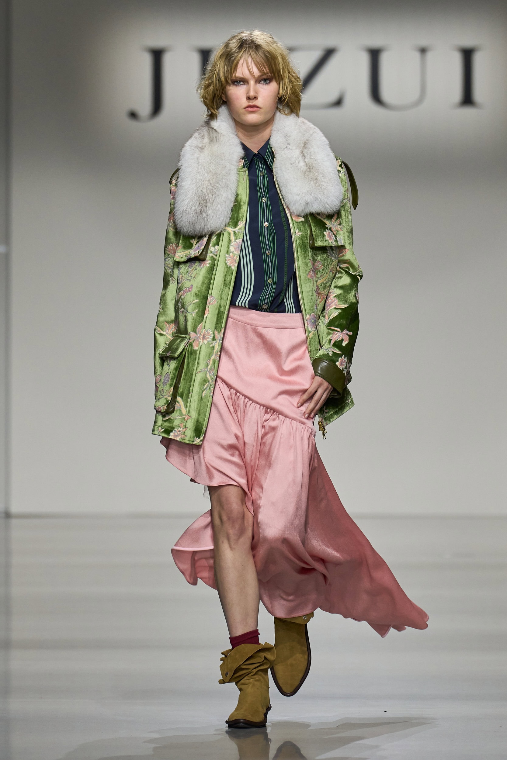 Juzui  Fall 2025 Fashion Show