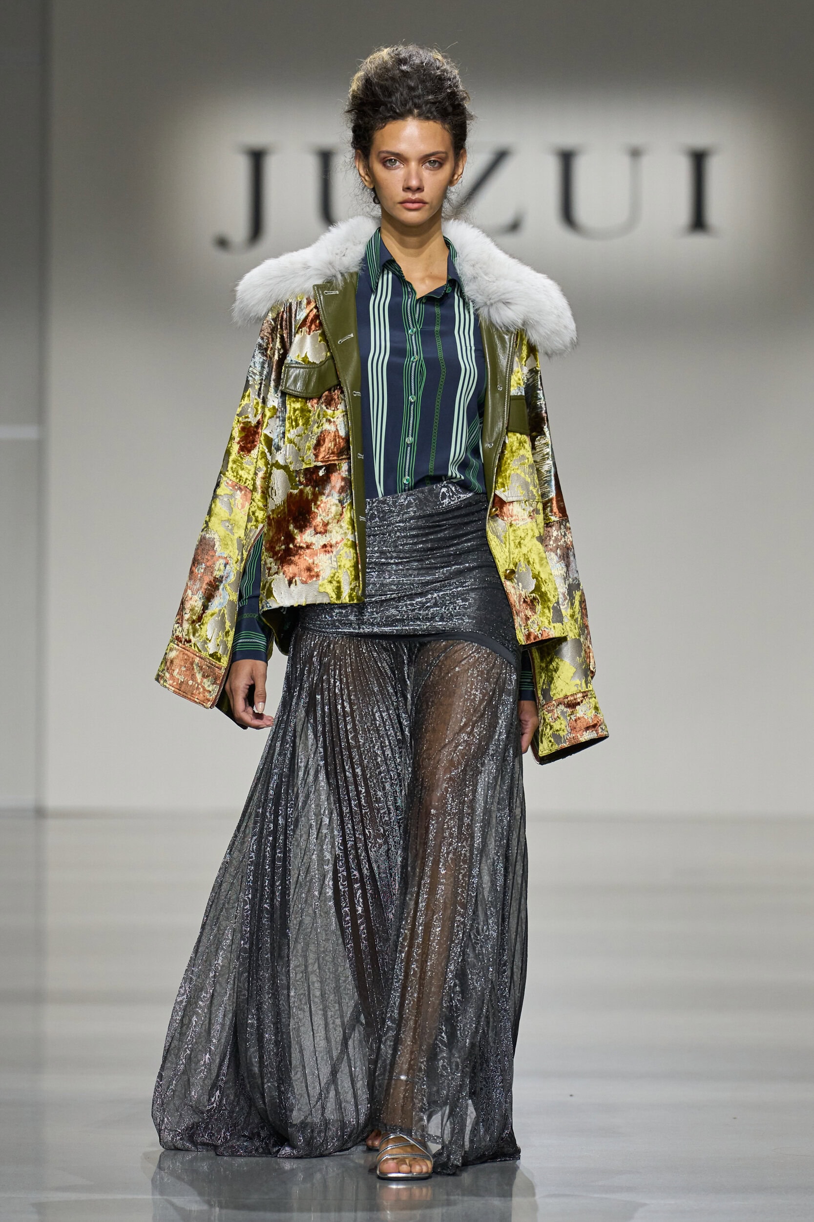 Juzui  Fall 2025 Fashion Show