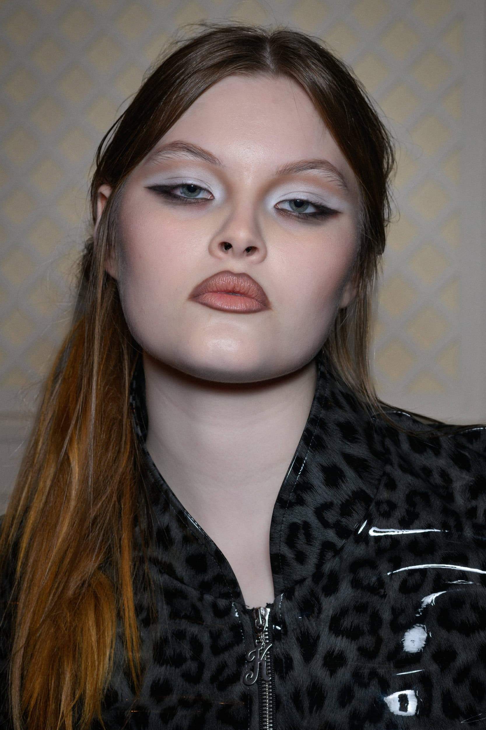 Kim Shui  Fall 2025 Fashion Show Backstage