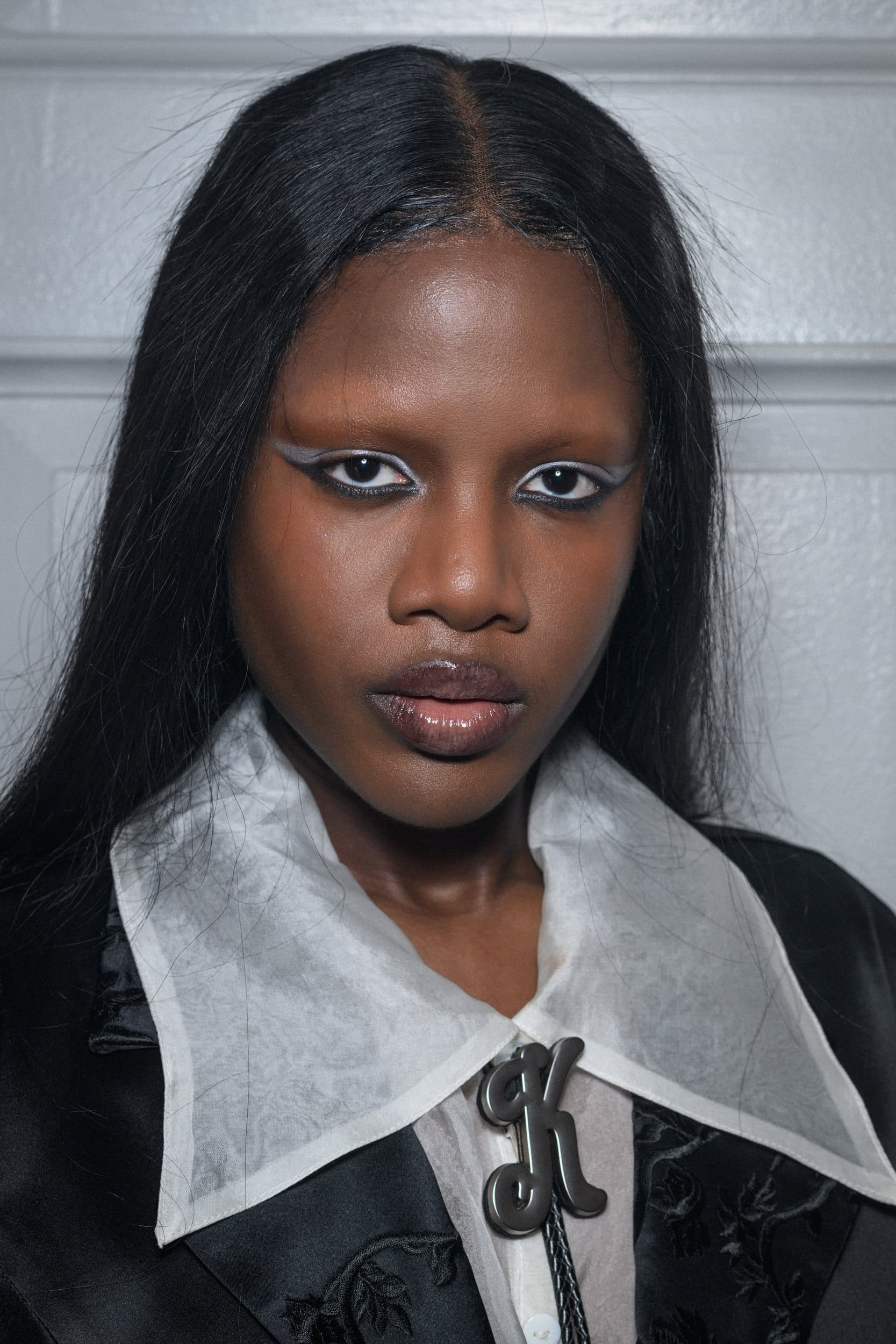 Kim Shui  Fall 2025 Fashion Show Backstage