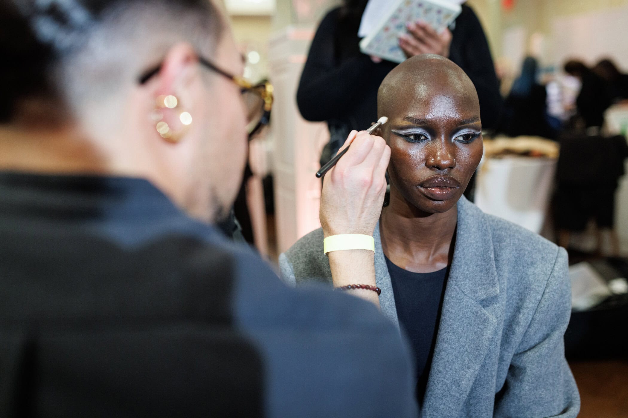 Kim Shui  Fall 2025 Fashion Show Backstage