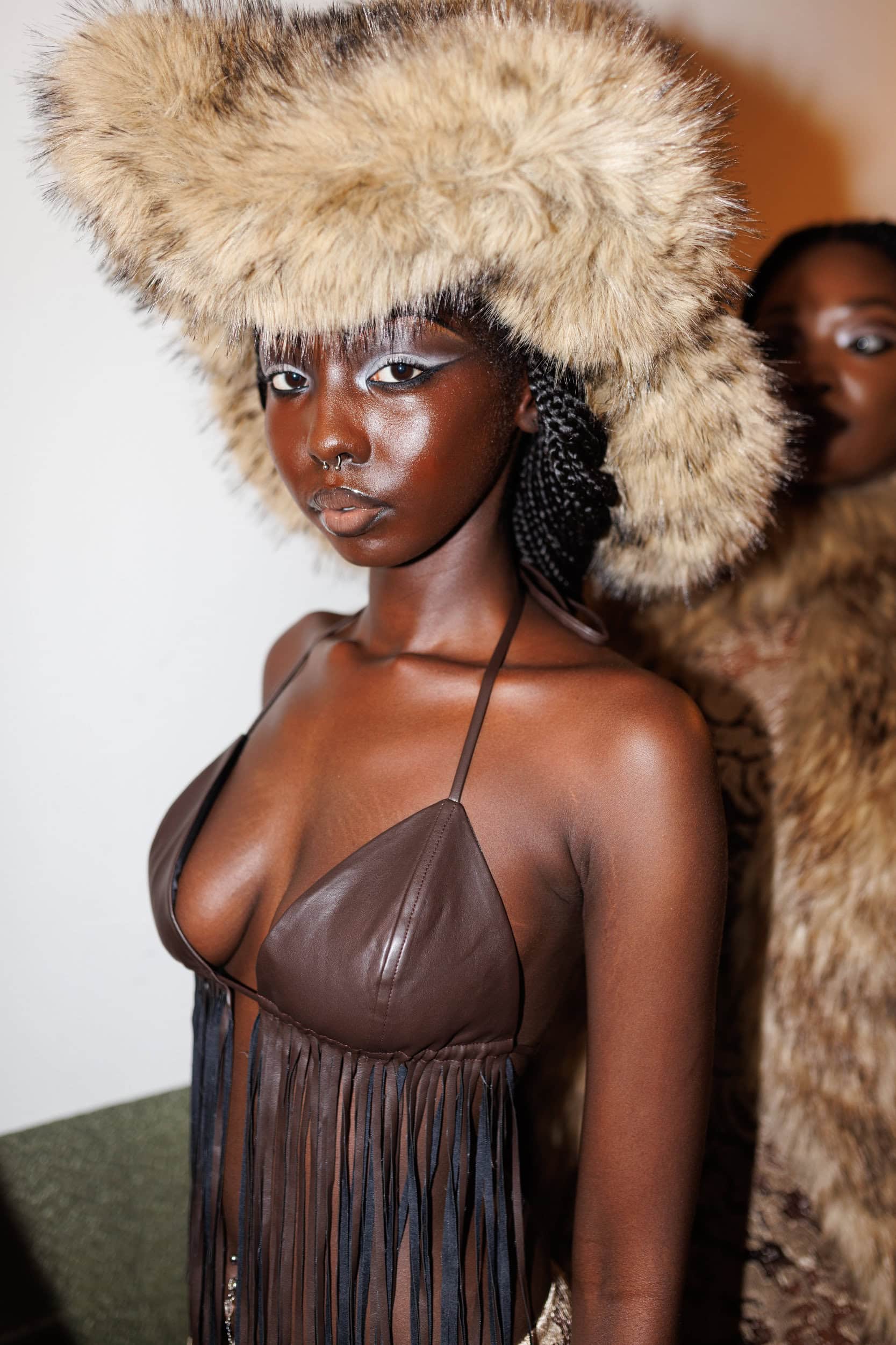 Kim Shui  Fall 2025 Fashion Show Backstage