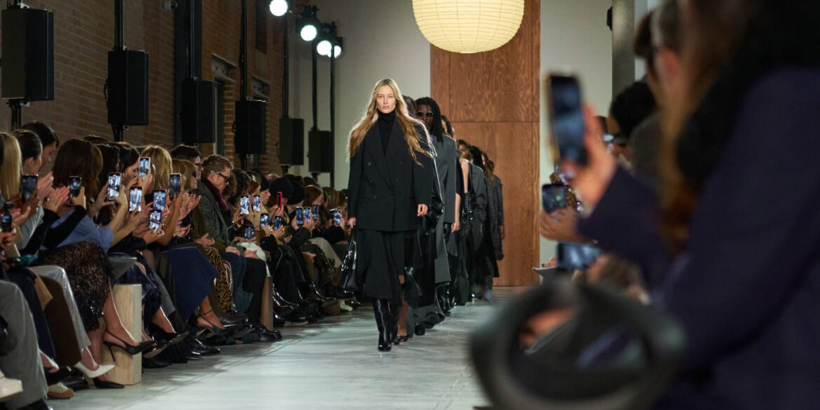 NYFW in Flux - A City's Fashion Identity at Stake