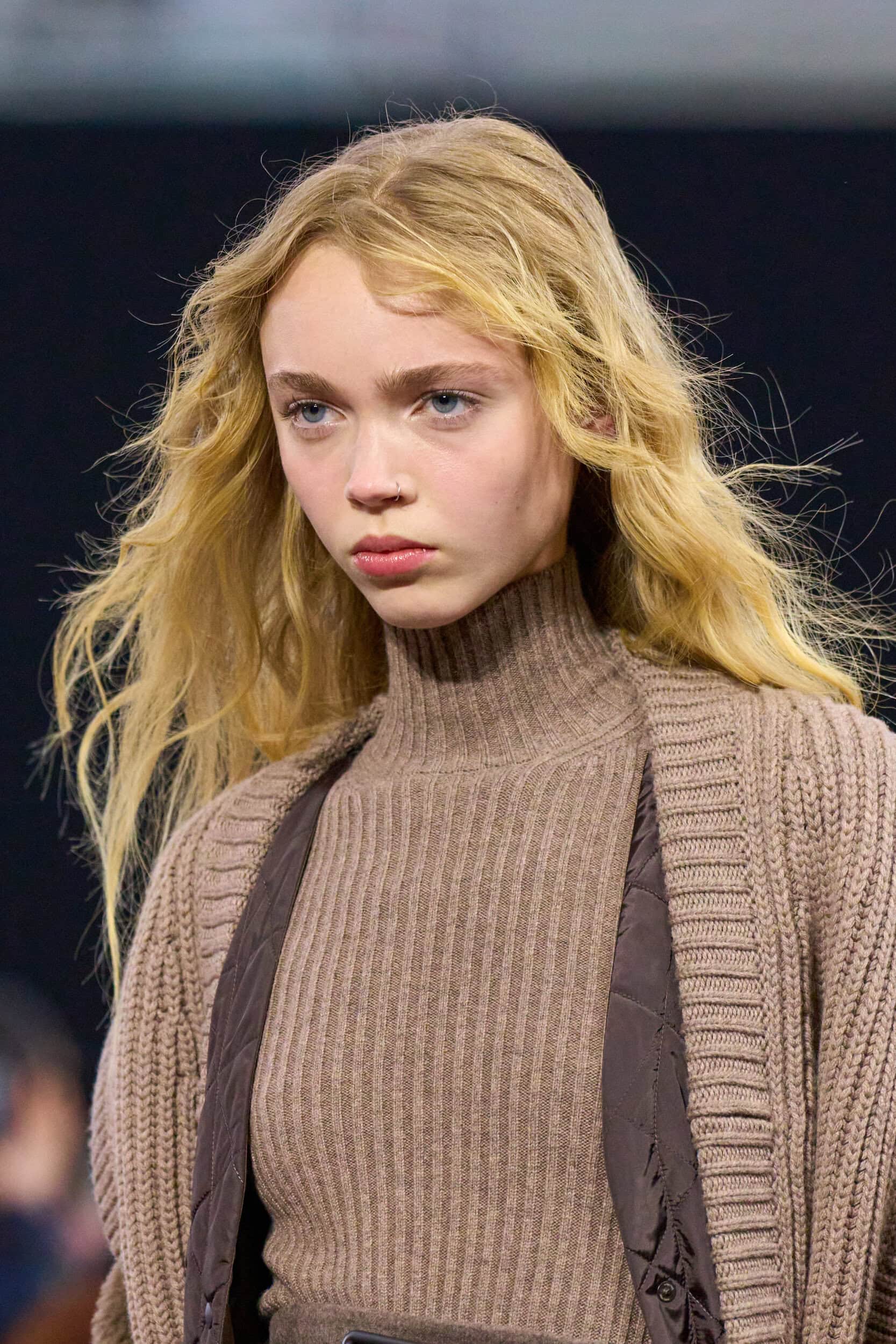 Max Mara Fall 2025 Fashion Show Details