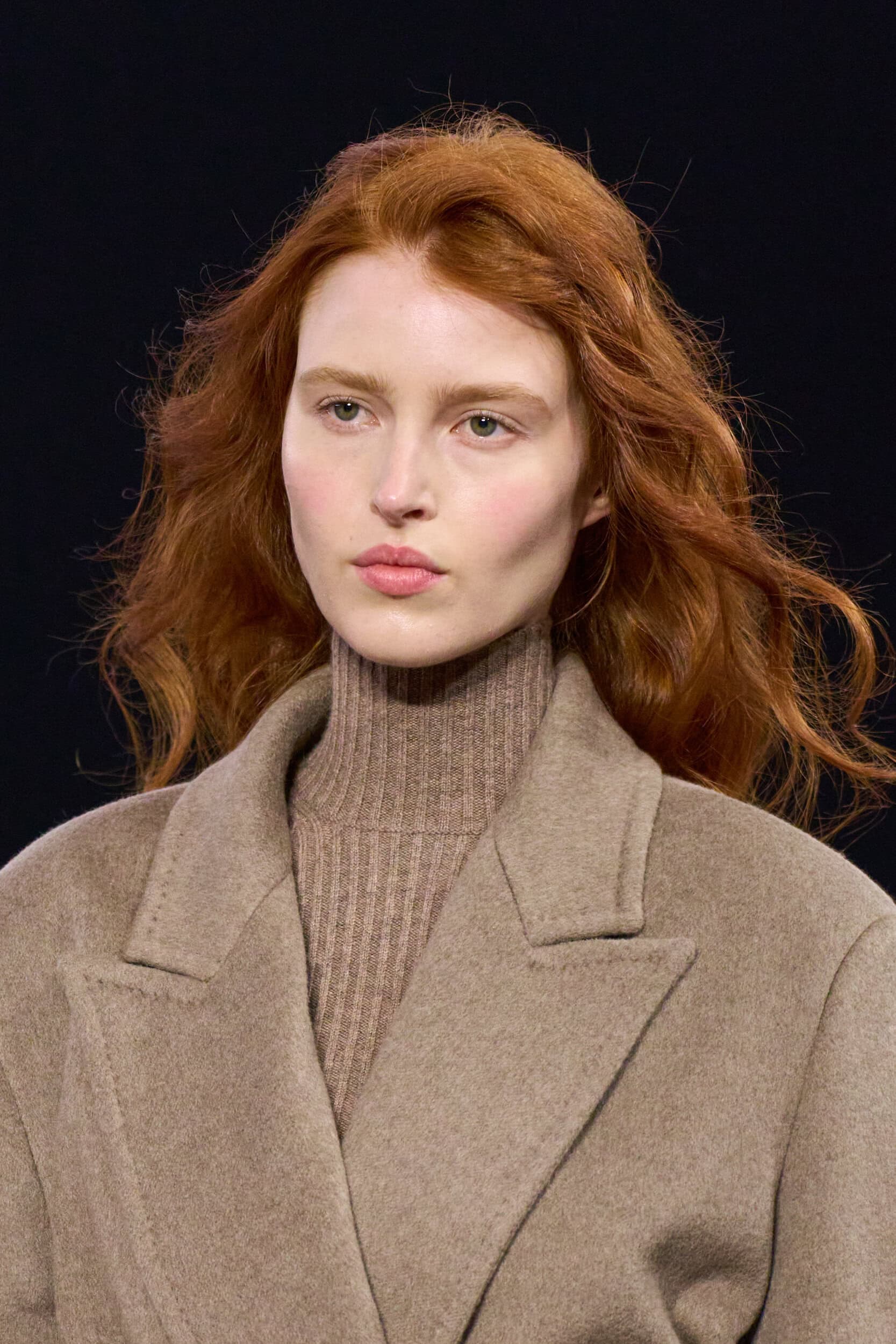 Max Mara Fall 2025 Fashion Show Details