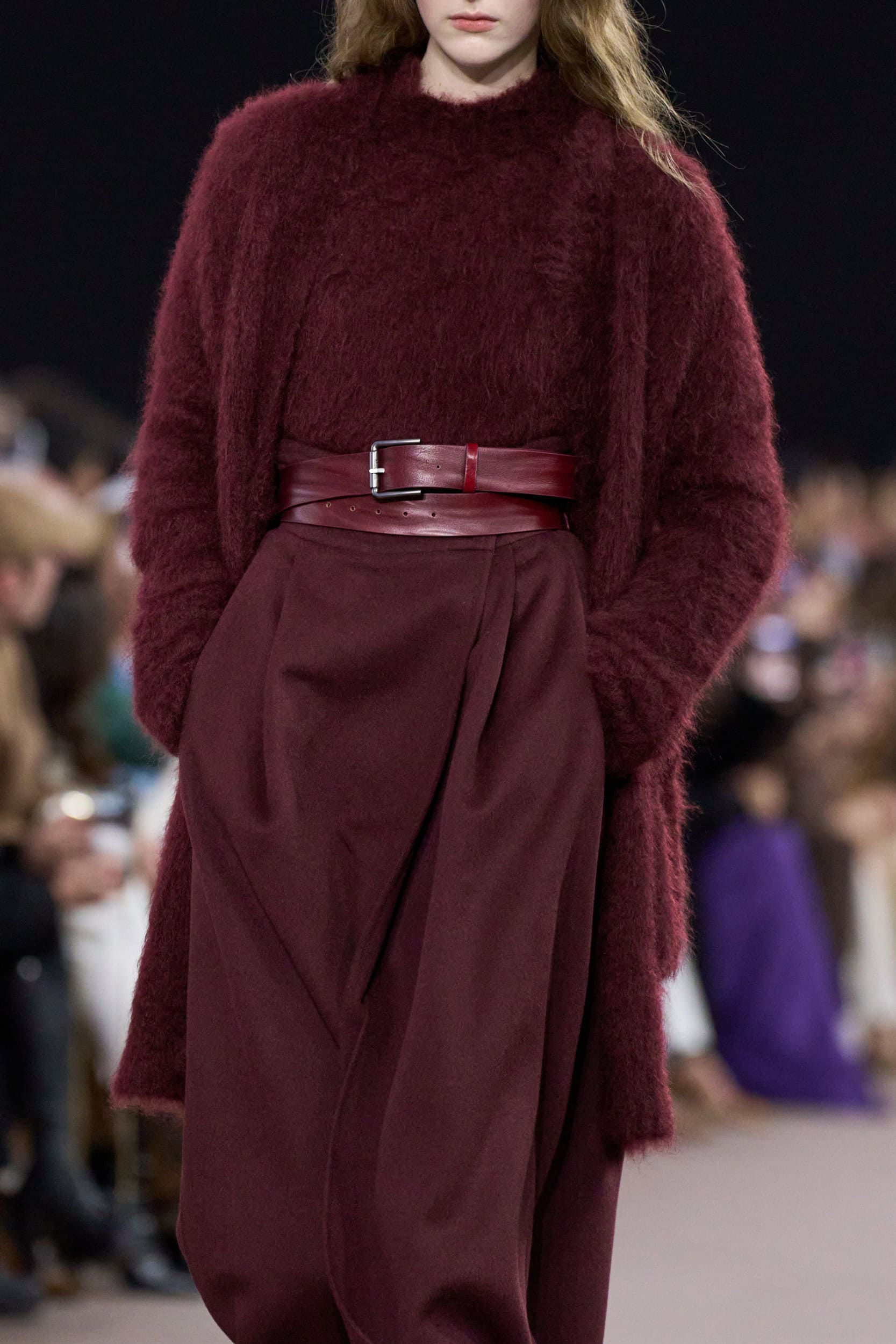 Max Mara Fall 2025 Fashion Show Details