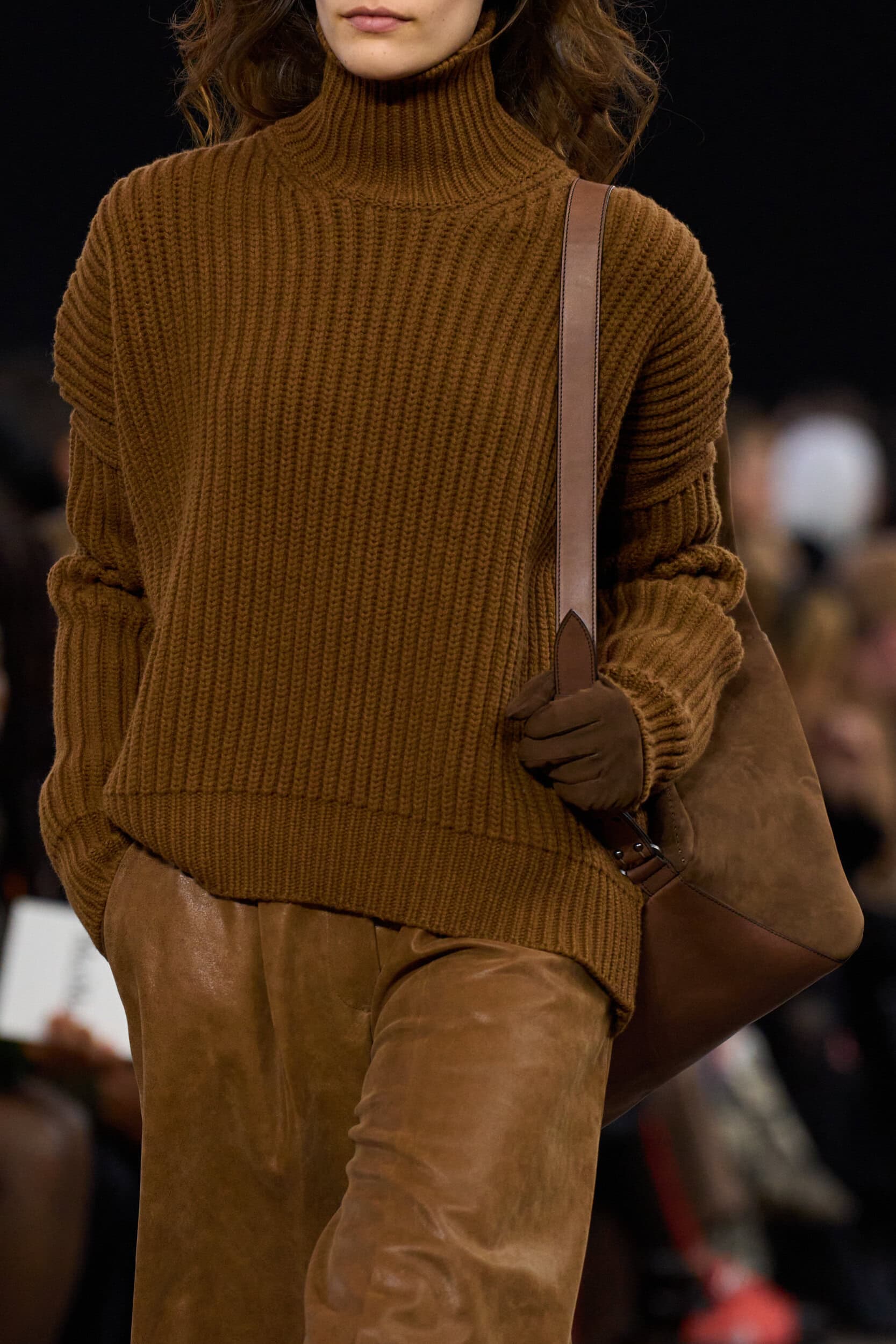 Max Mara Fall 2025 Fashion Show Details