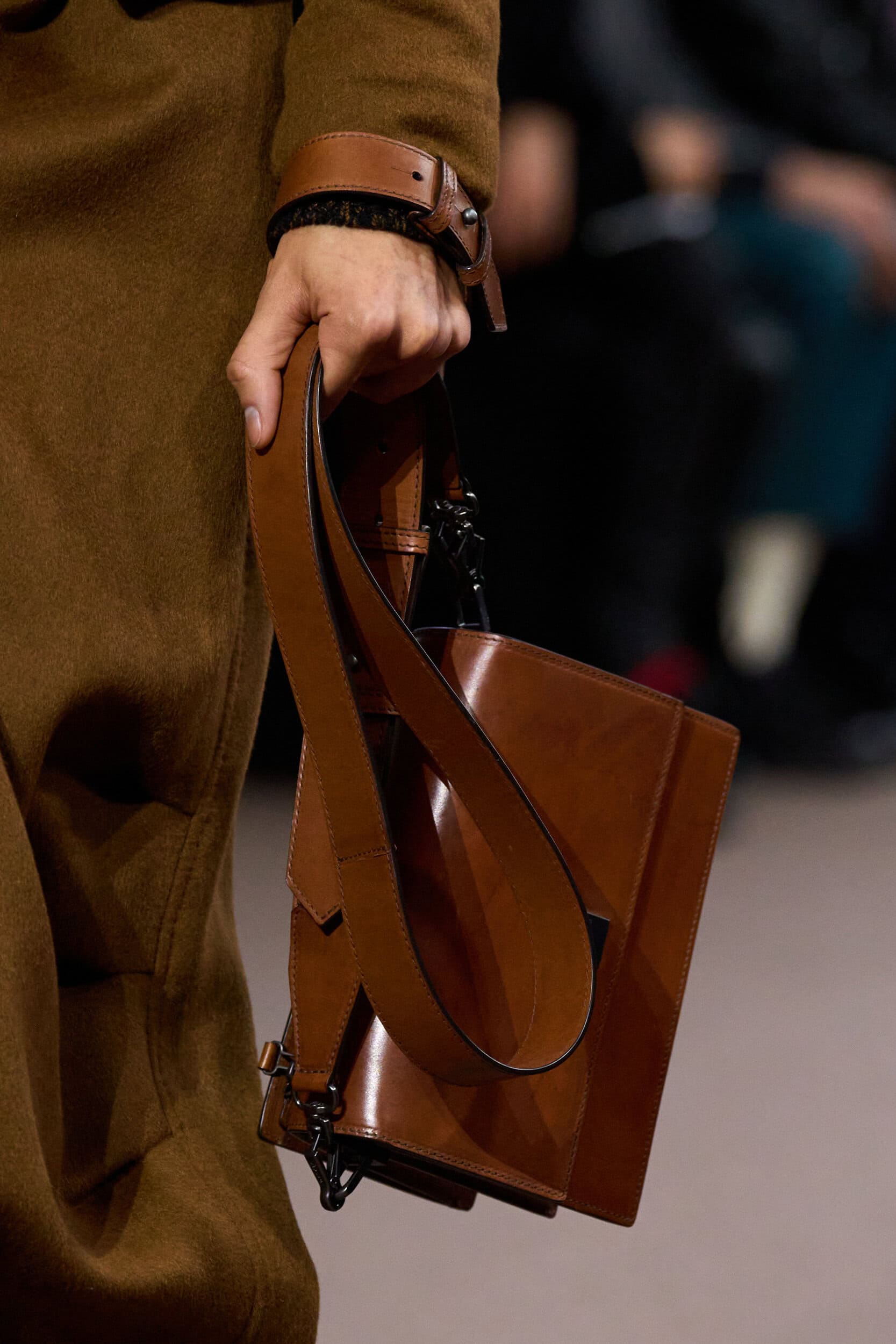 Max Mara Fall 2025 Fashion Show Details