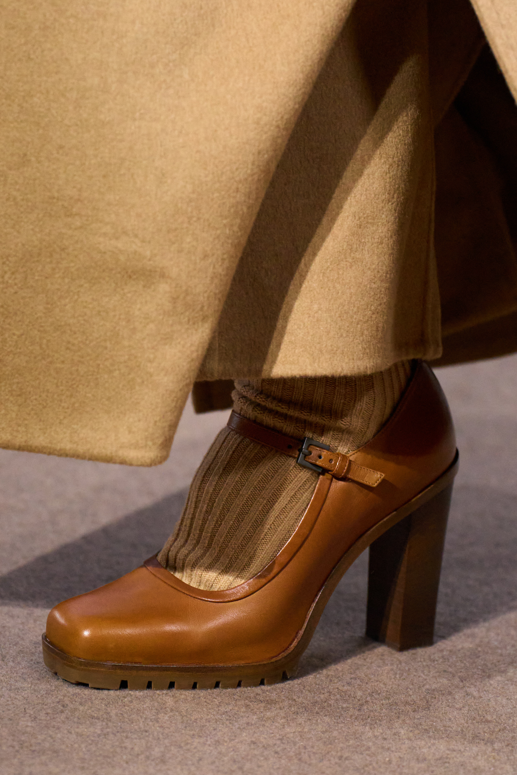 Max Mara Fall 2025 Fashion Show Details