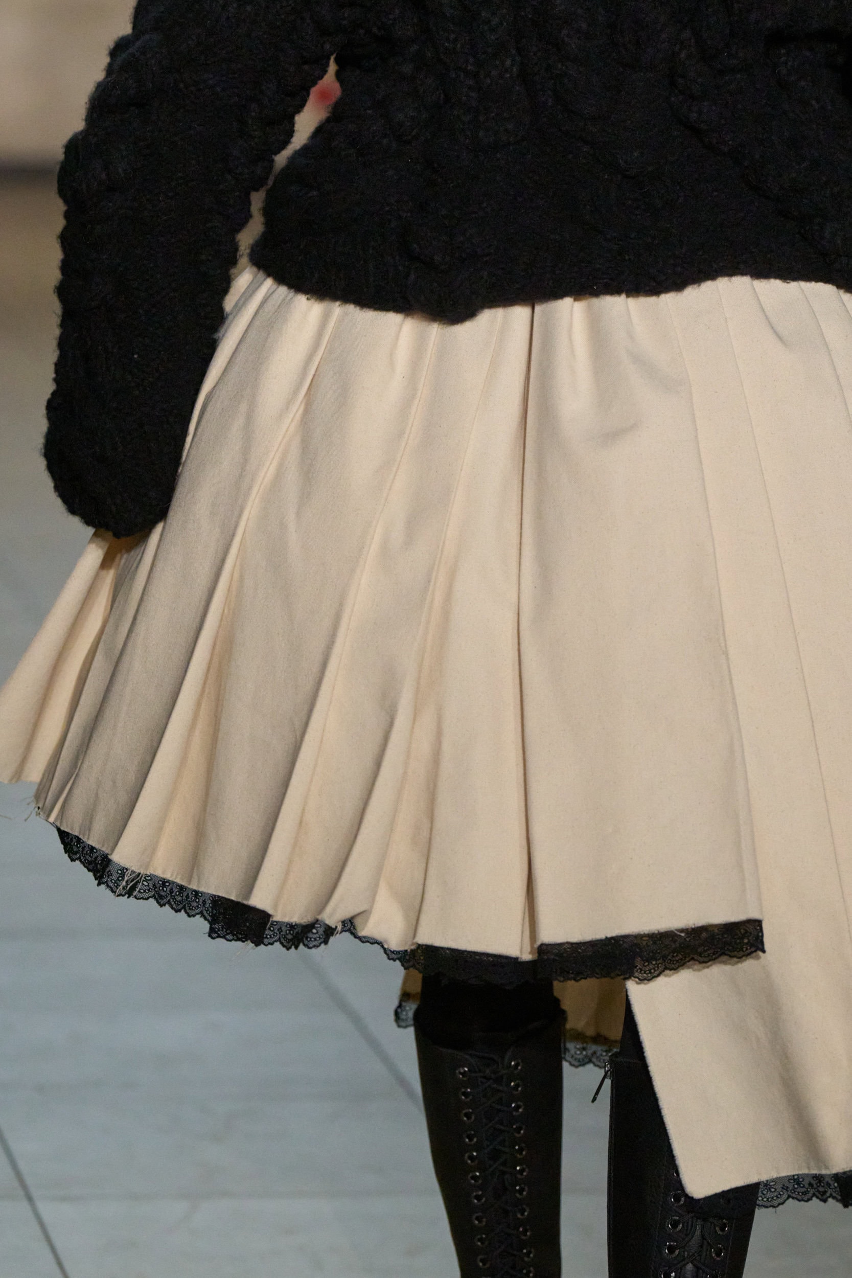 Meruert Tolegen  Fall 2025 Fashion Show Details