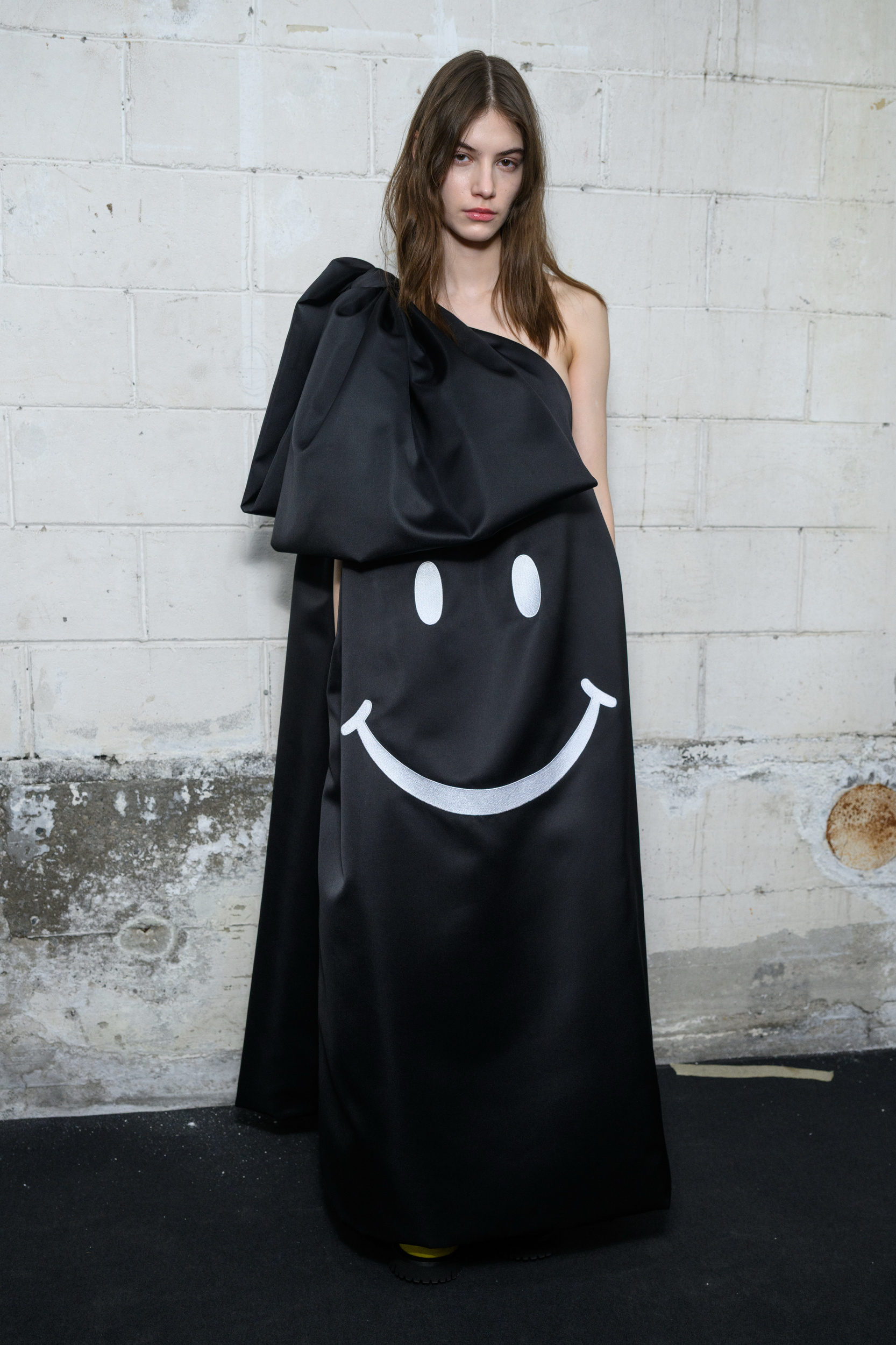 Moschino Fall 2025 Fashion Show Backstage