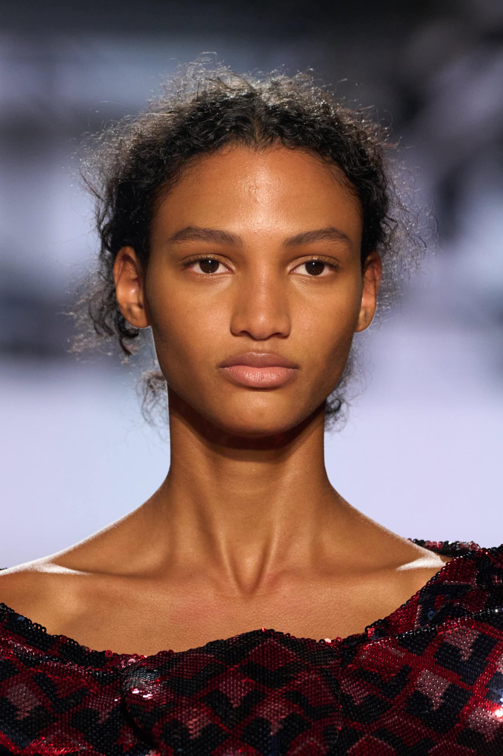 N 21 Fall 2025 Fashion Show Details