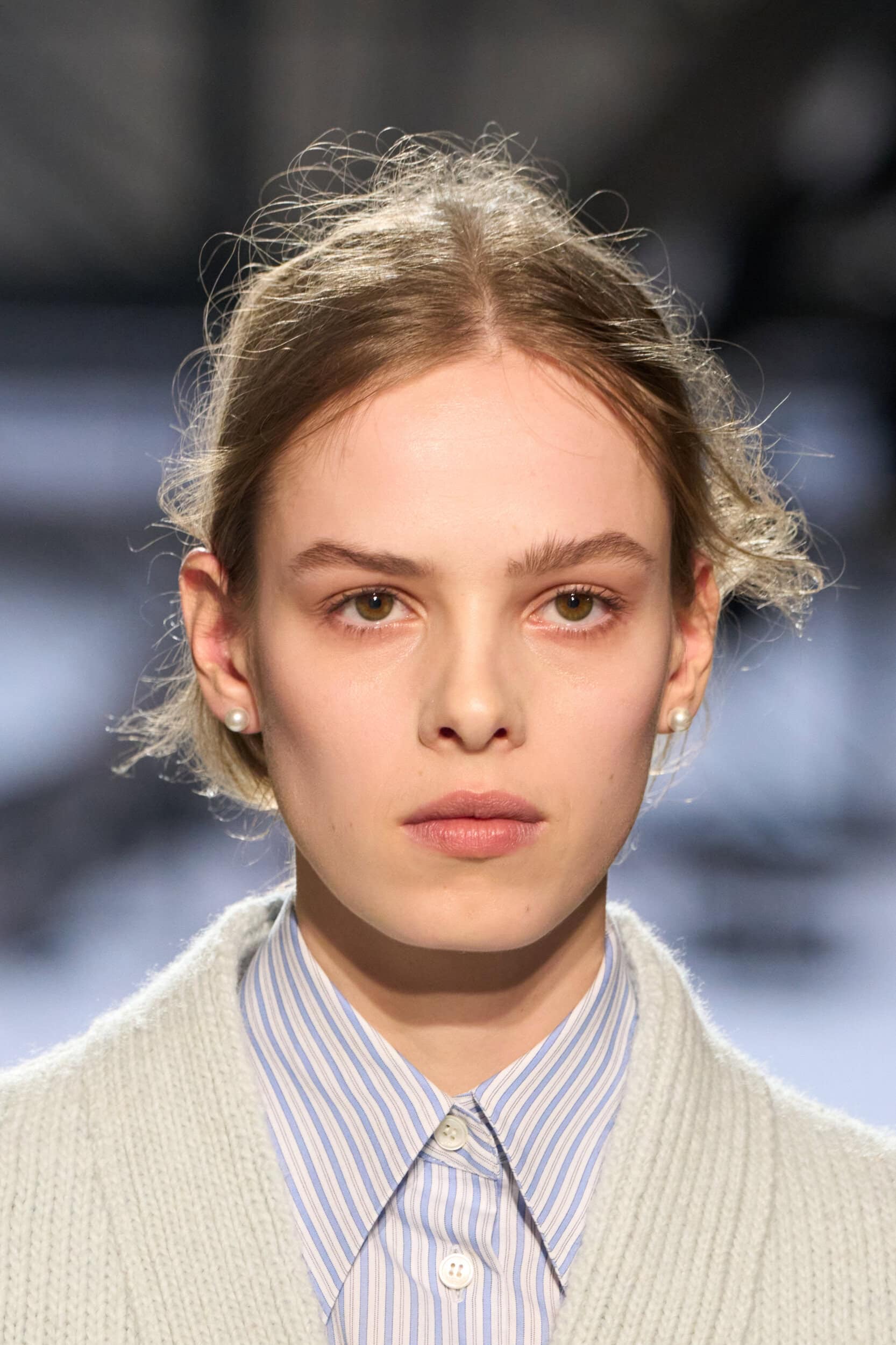N 21 Fall 2025 Fashion Show Details