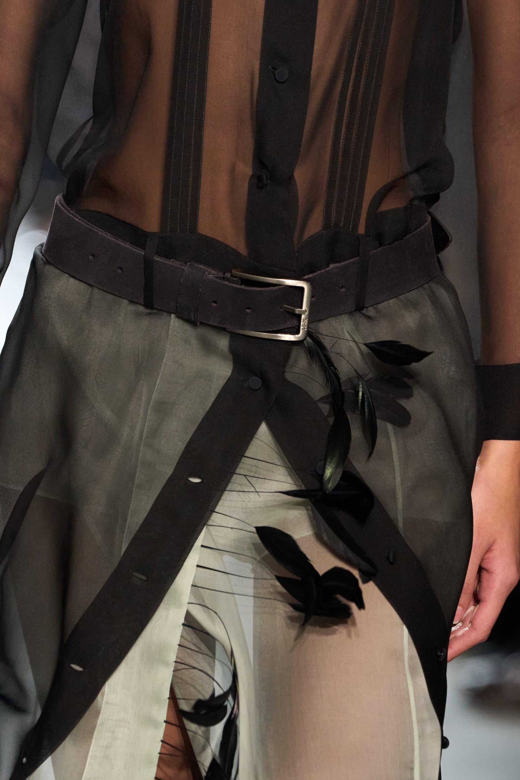 N 21 Fall 2025 Fashion Show Details
