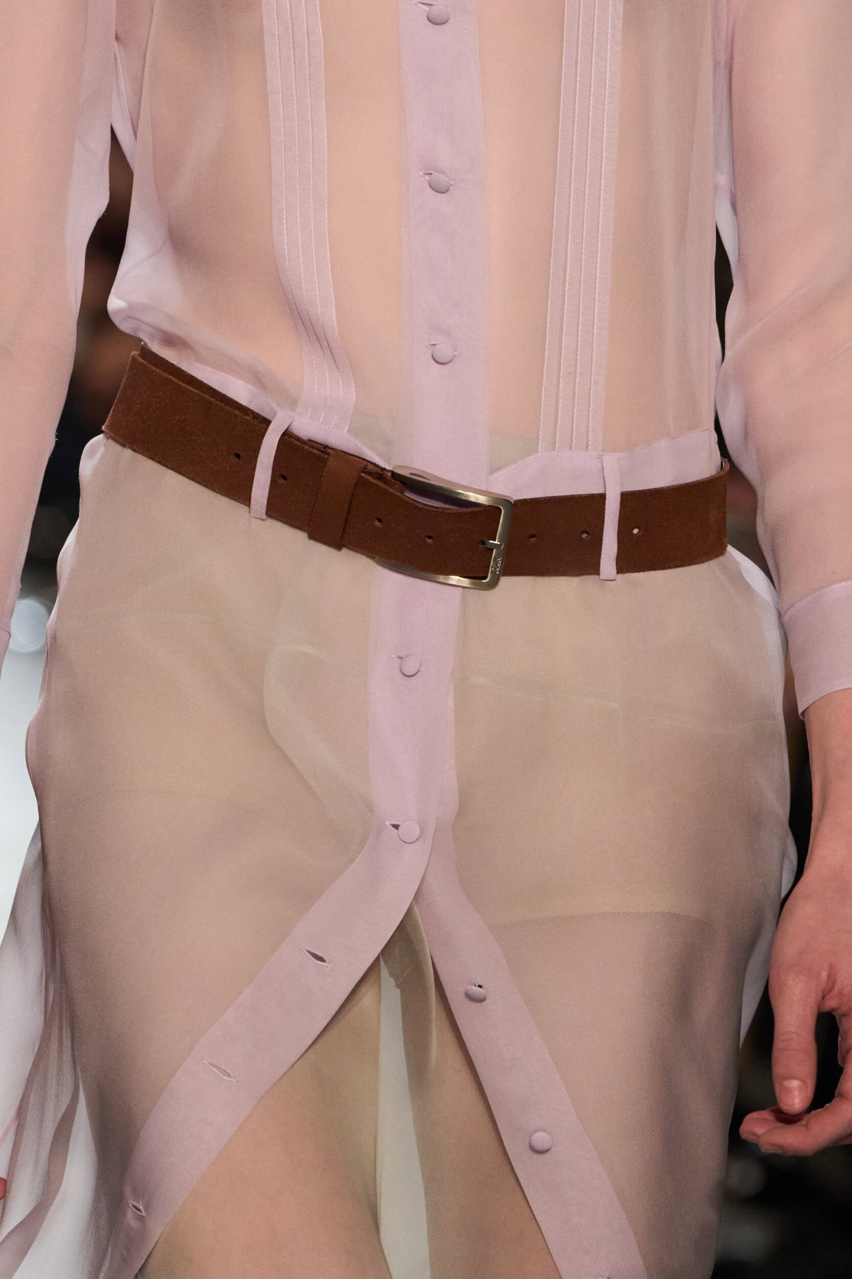 N 21 Fall 2025 Fashion Show Details