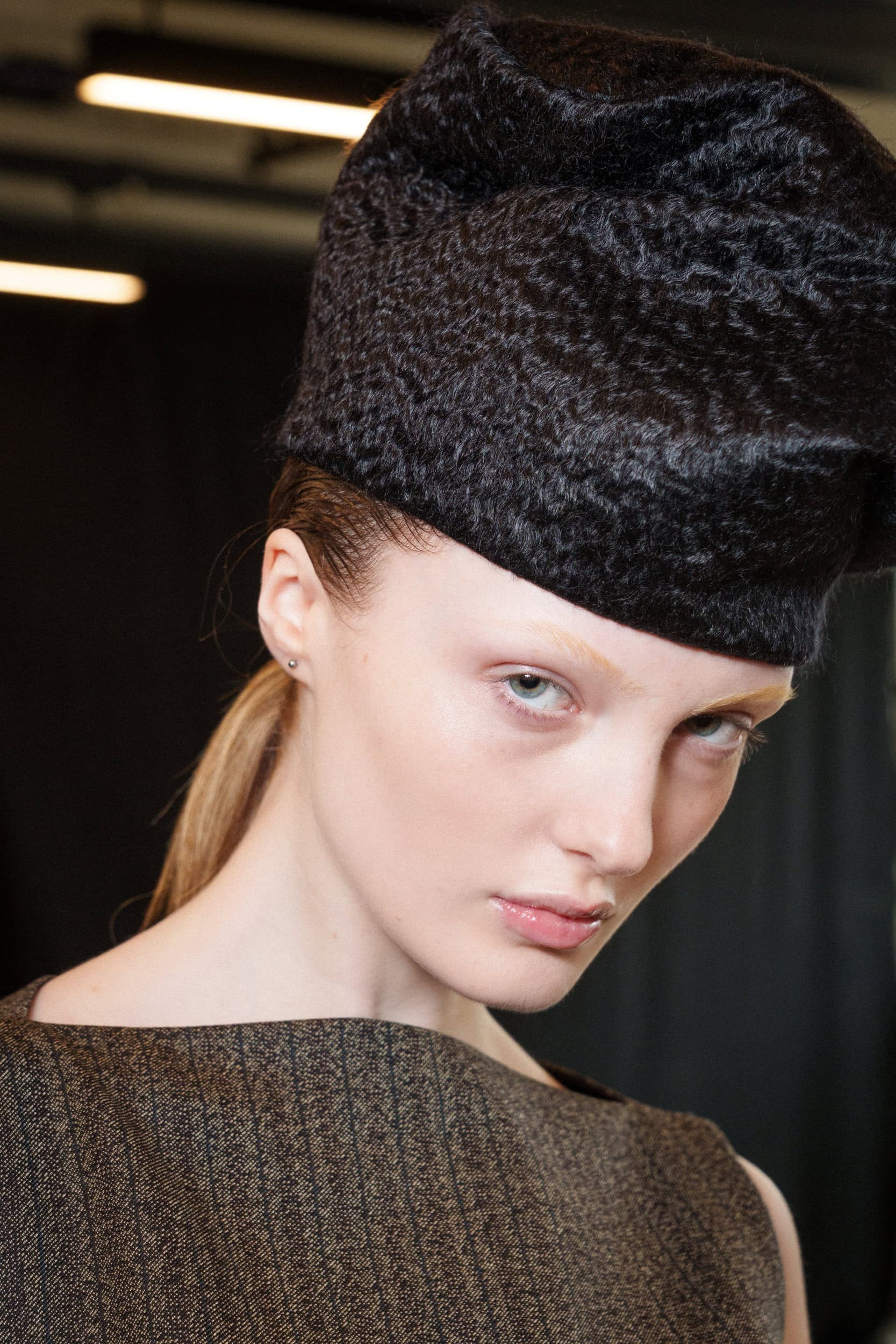 Roksanda Fall 2025 Fashion Show Backstage