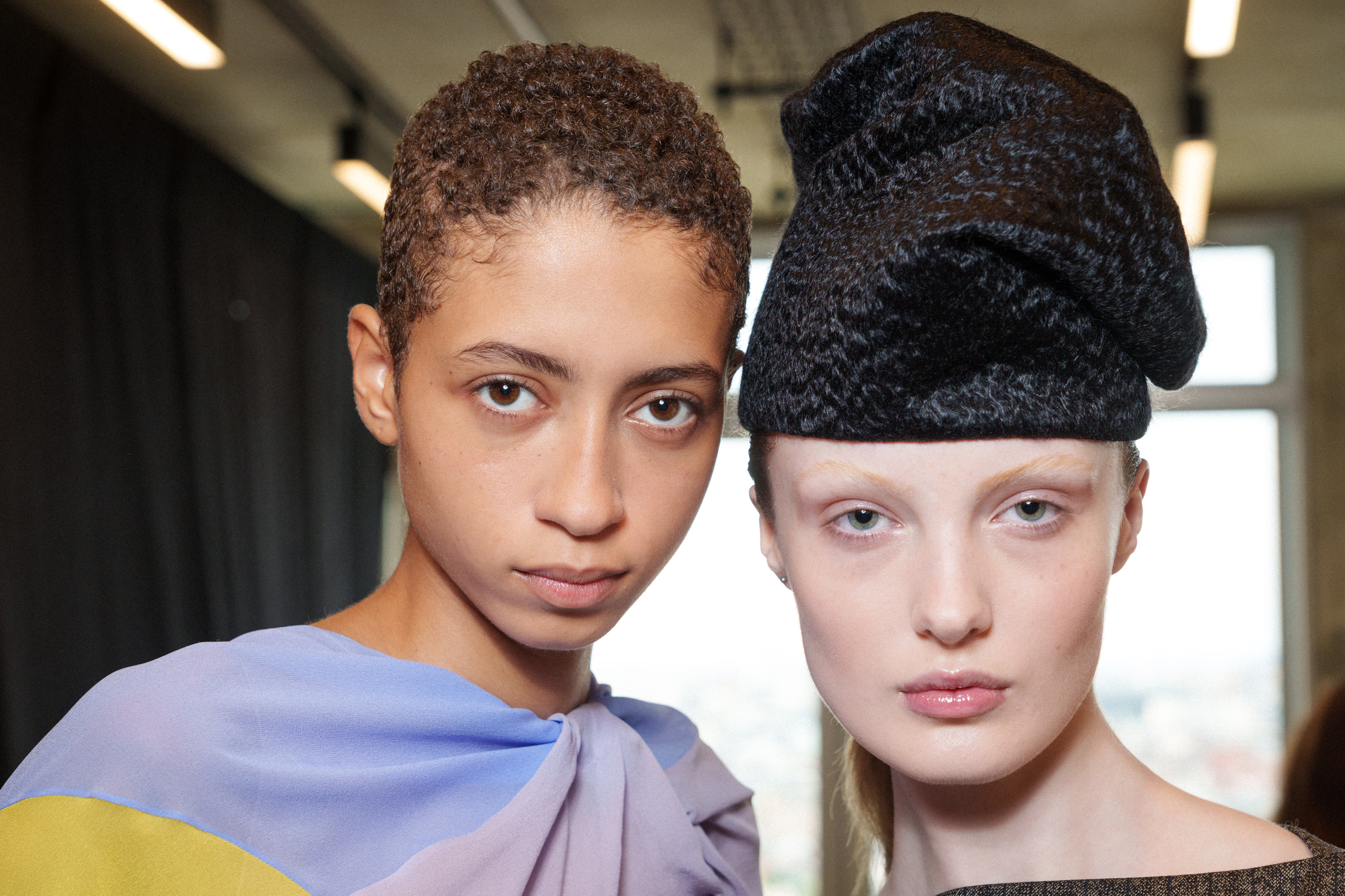 Roksanda Fall 2025 Fashion Show Backstage