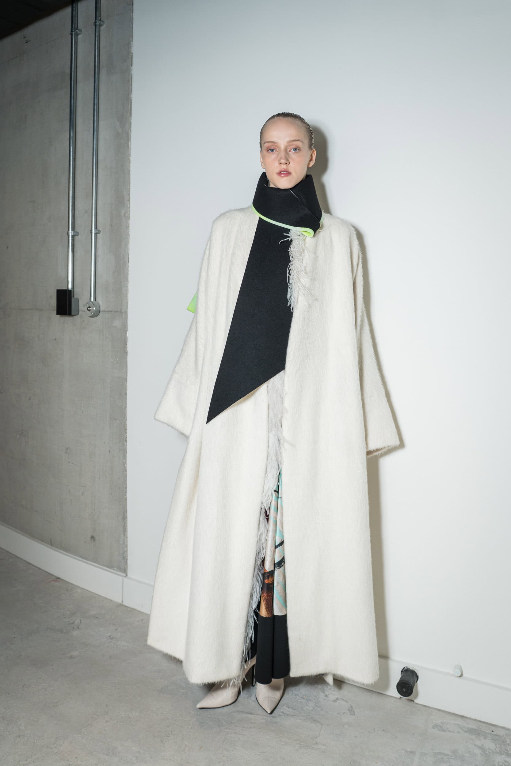 Roksanda Fall 2025 Fashion Show Backstage