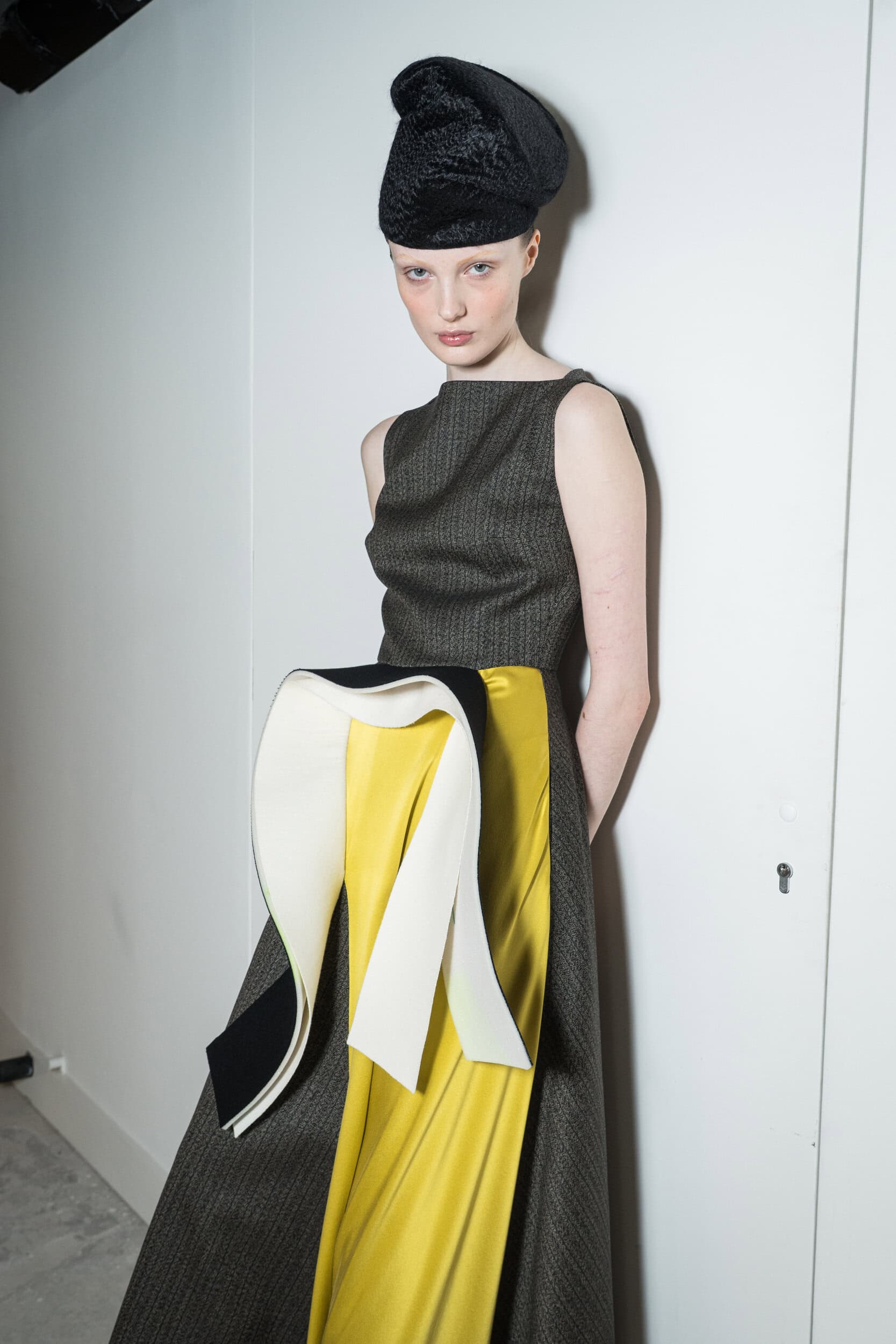 Roksanda Fall 2025 Fashion Show Backstage