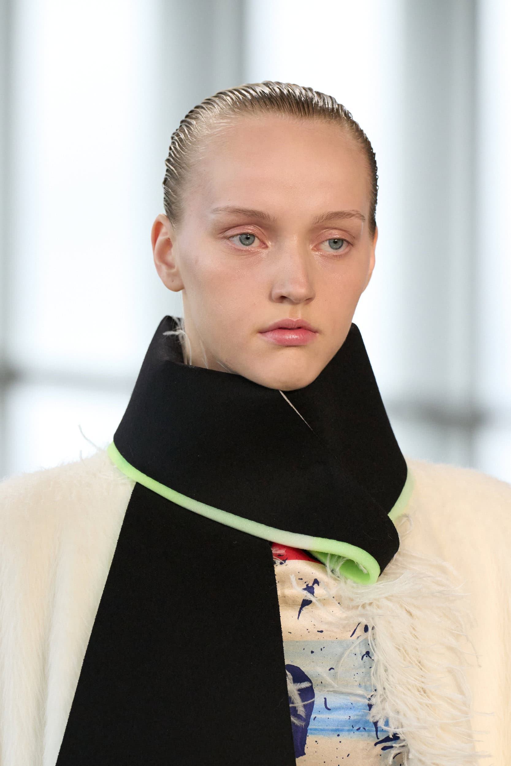 Roksanda Fall 2025 Fashion Show Details